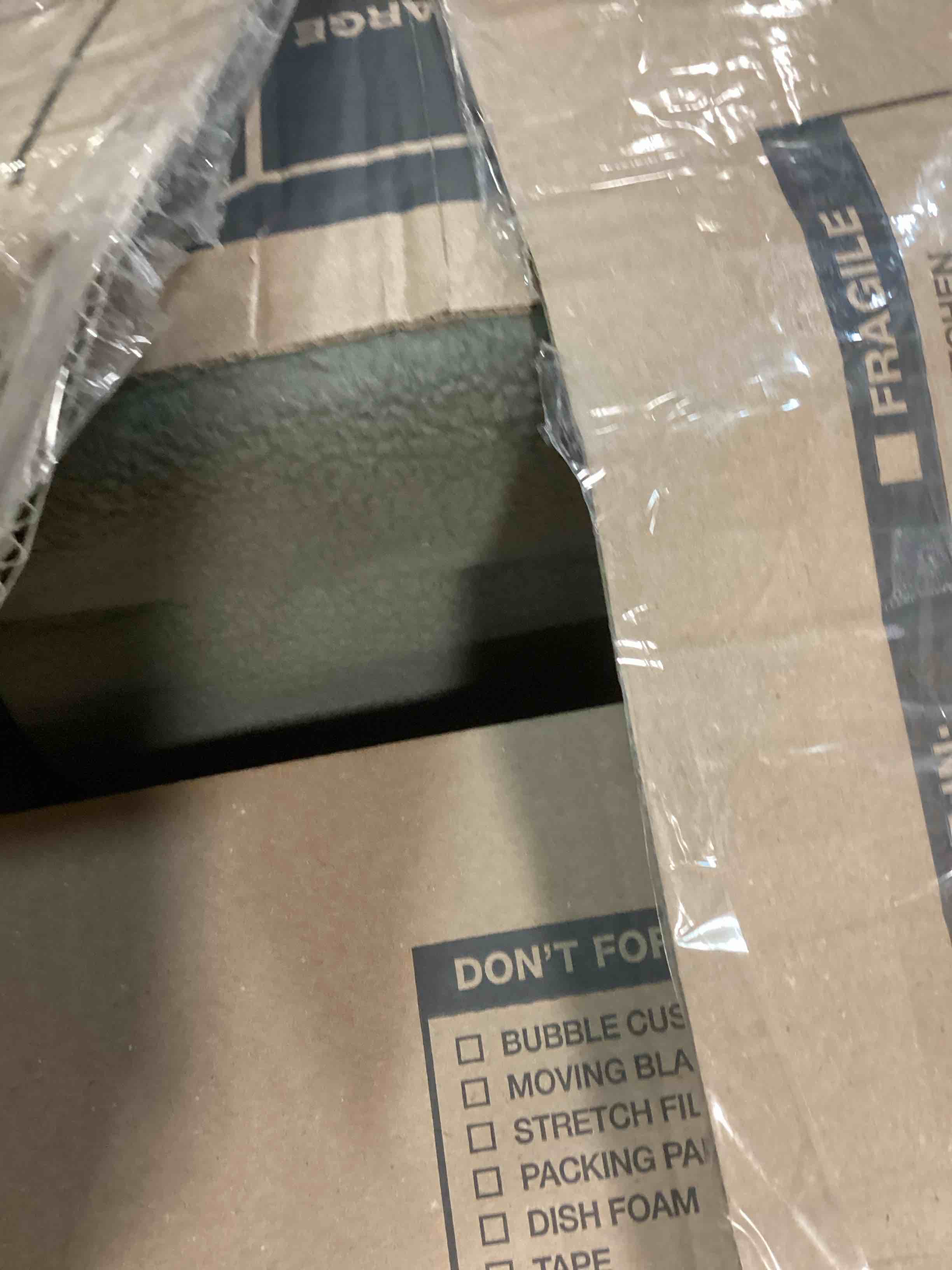 https://s3.amazonaws.com/lotting-images-prod/bidfta/TEA0237342_1727696941608.jpeg