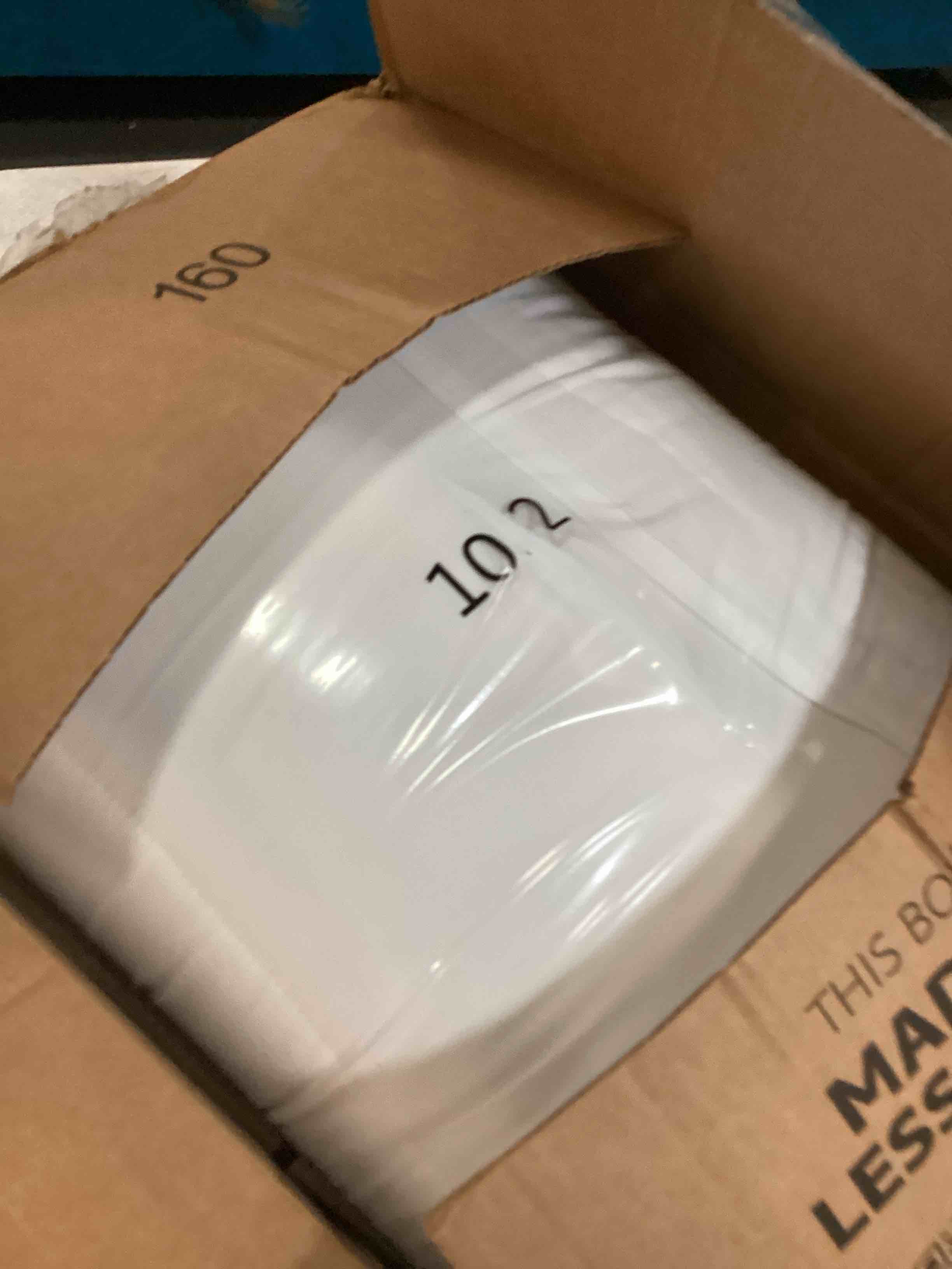 https://s3.amazonaws.com/lotting-images-prod/bidfta/TEA0237802_1727368760013.jpeg
