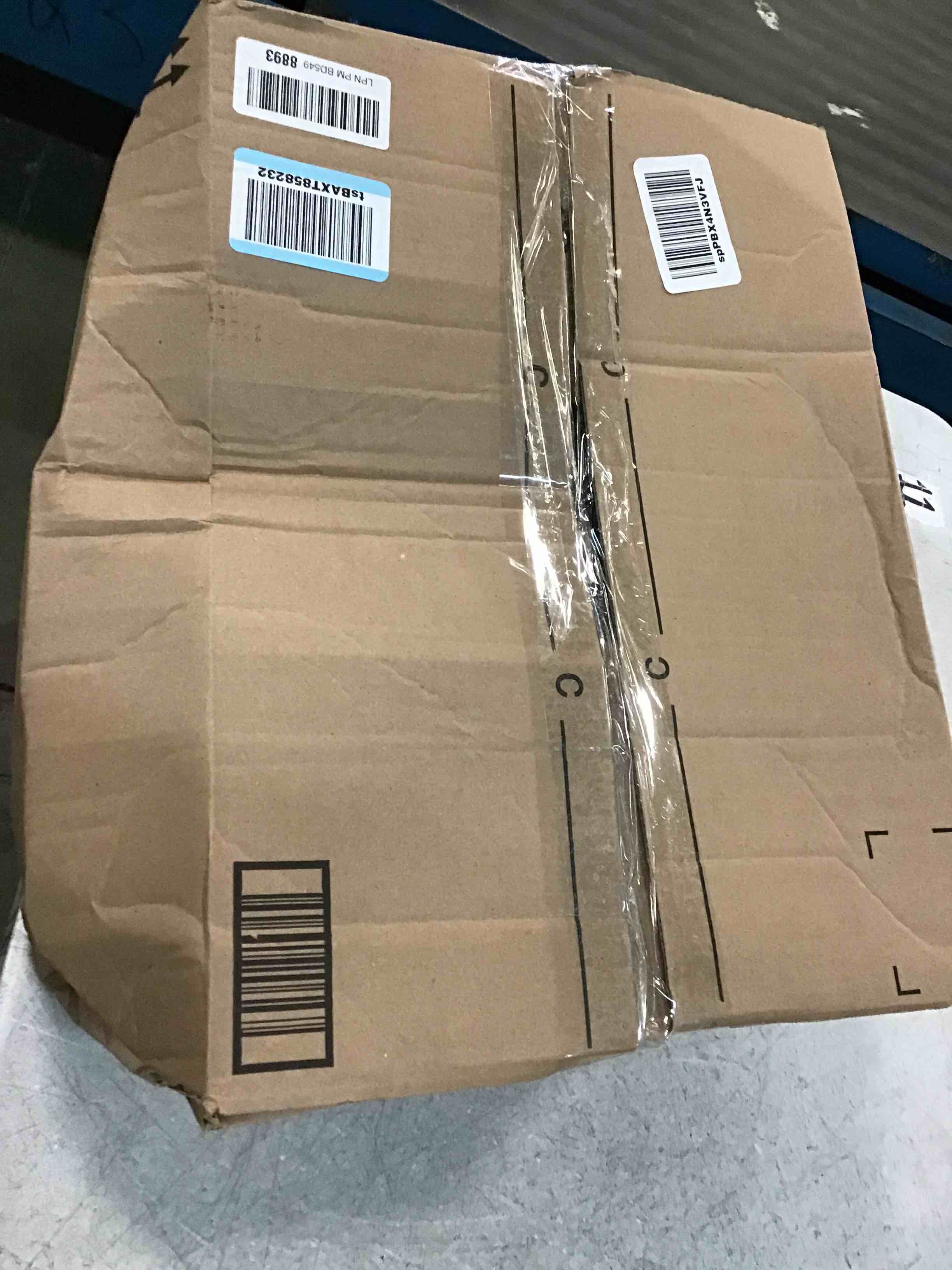 https://s3.amazonaws.com/lotting-images-prod/bidfta/TEA0238244_1727965467694.jpeg