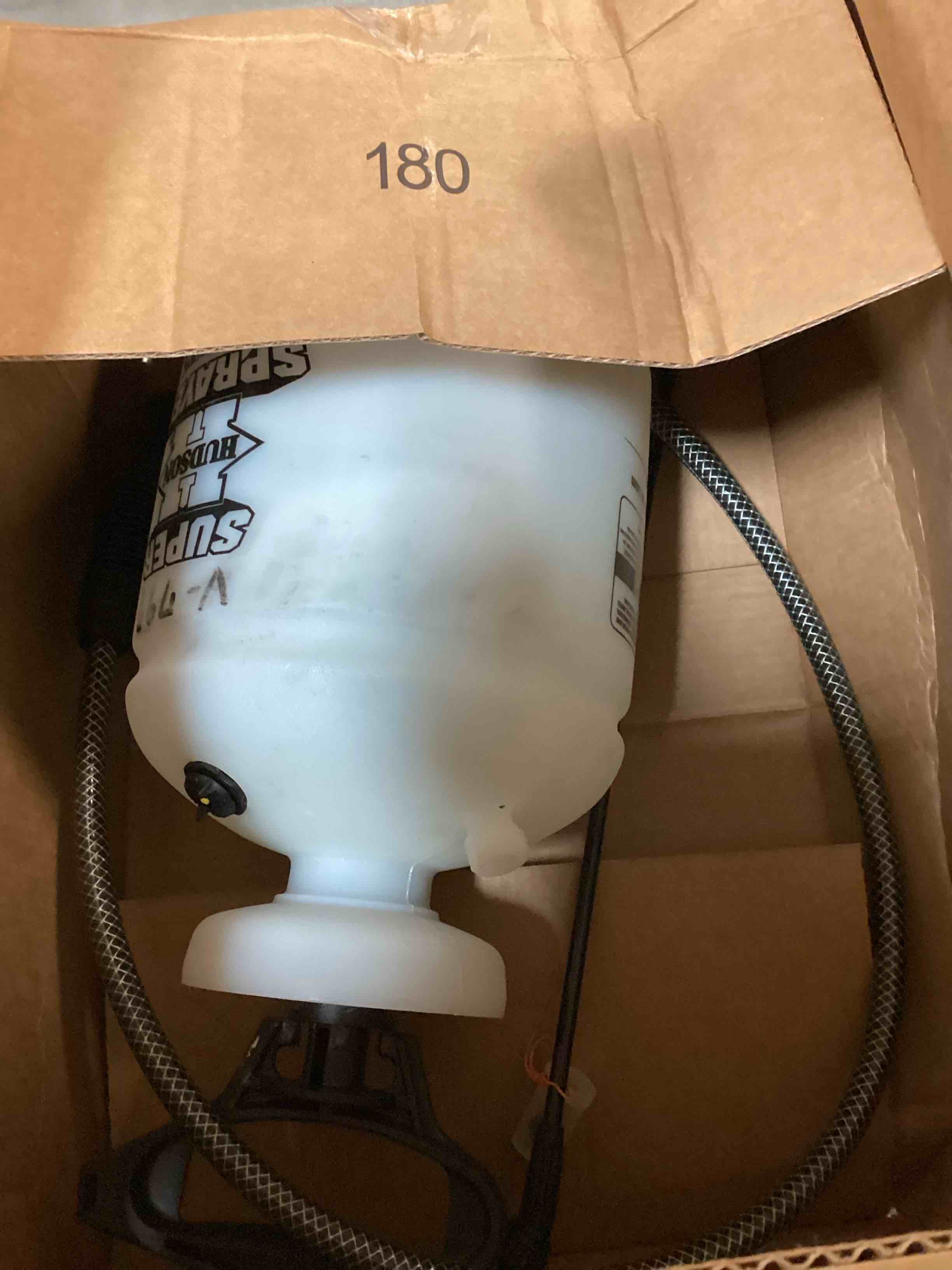 https://s3.amazonaws.com/lotting-images-prod/bidfta/TEA0238998_1727708071195.jpeg