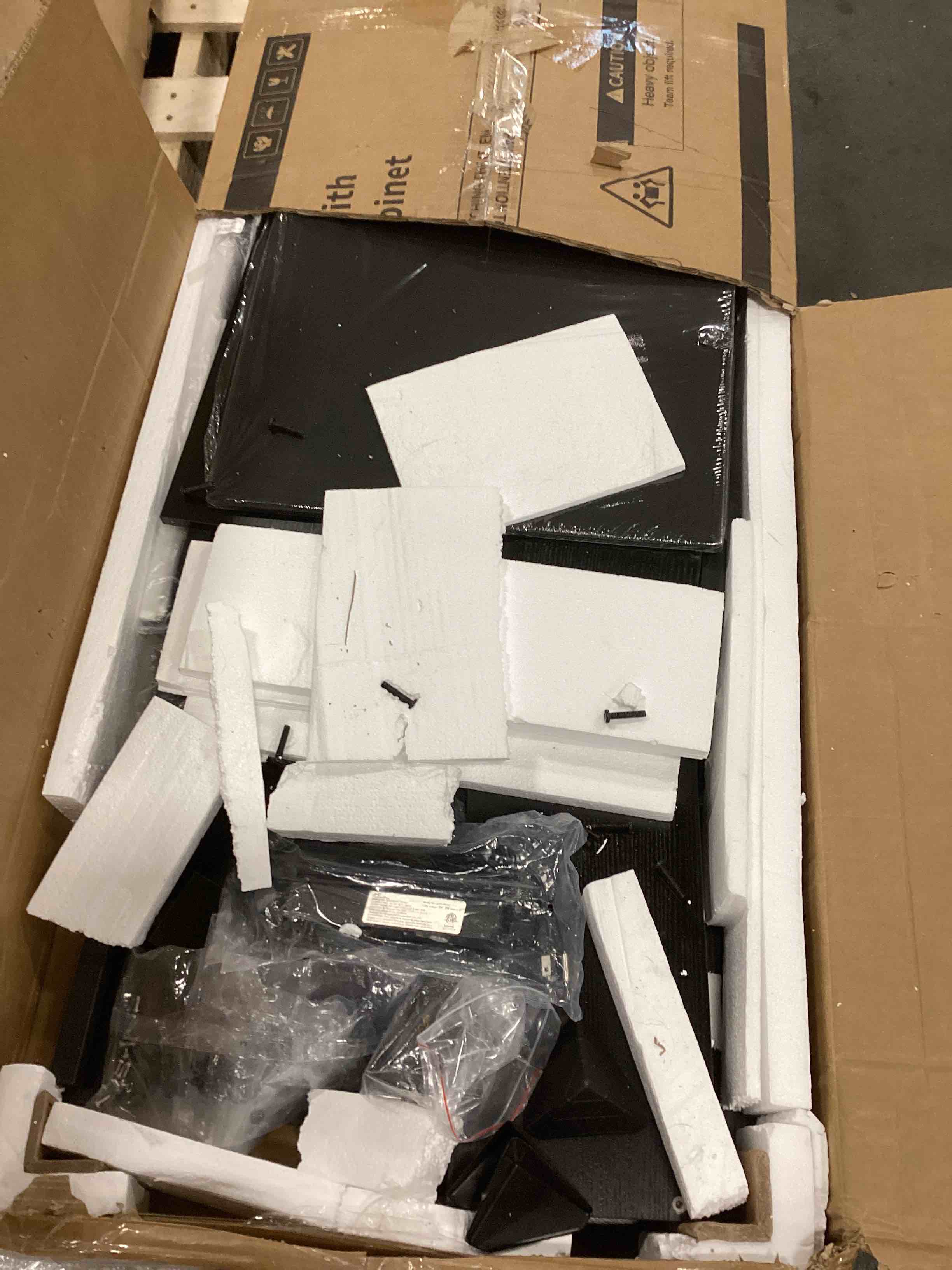 https://s3.amazonaws.com/lotting-images-prod/bidfta/TEA0239081_1727456119274.jpeg