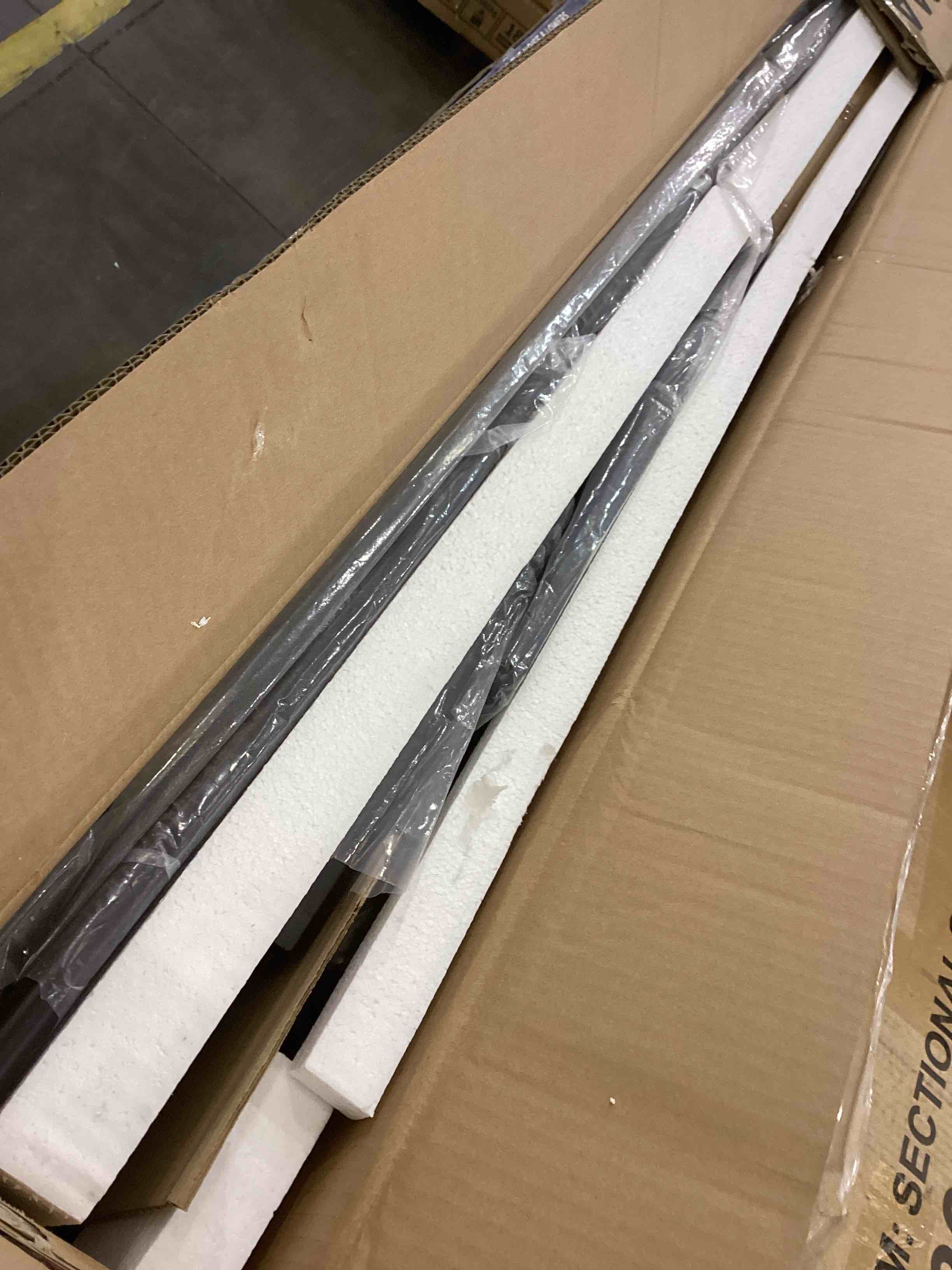 https://s3.amazonaws.com/lotting-images-prod/bidfta/TEA0239716_1726752818621.jpeg