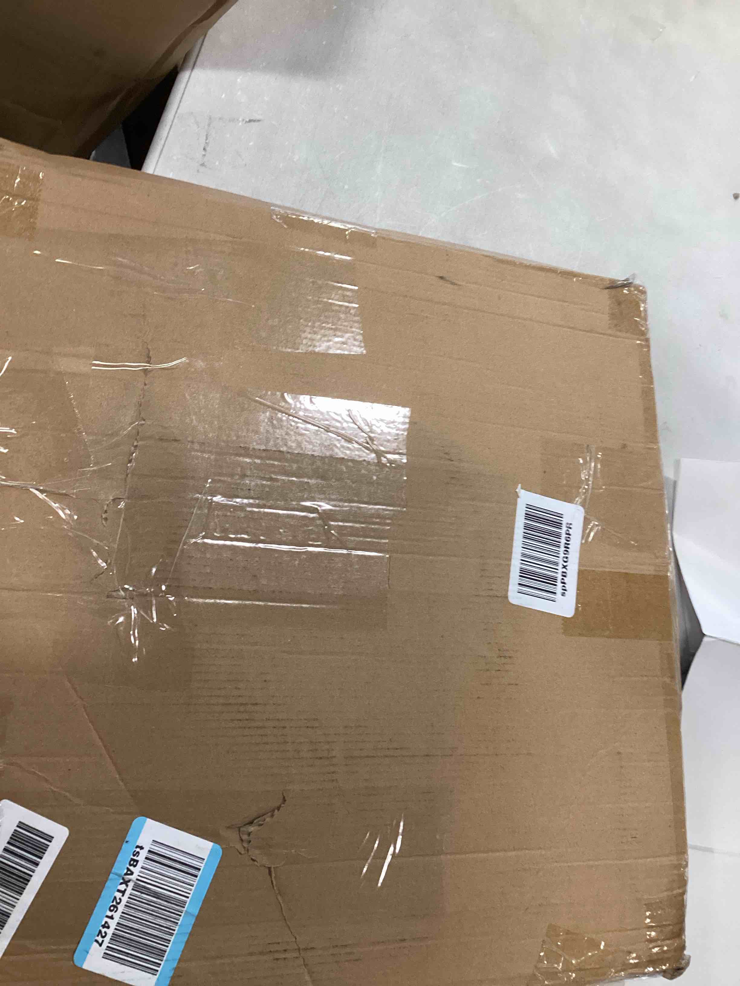 https://s3.amazonaws.com/lotting-images-prod/bidfta/TEA0240597_1727106392564.jpeg