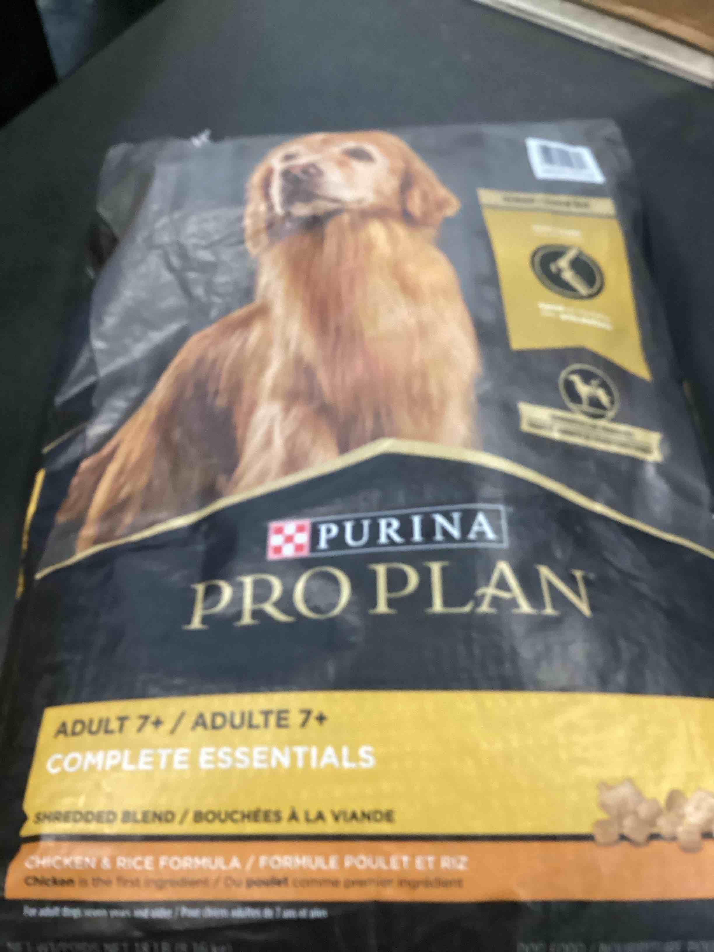 https://s3.amazonaws.com/lotting-images-prod/bidfta/TEA0240792_1726845140474.jpeg