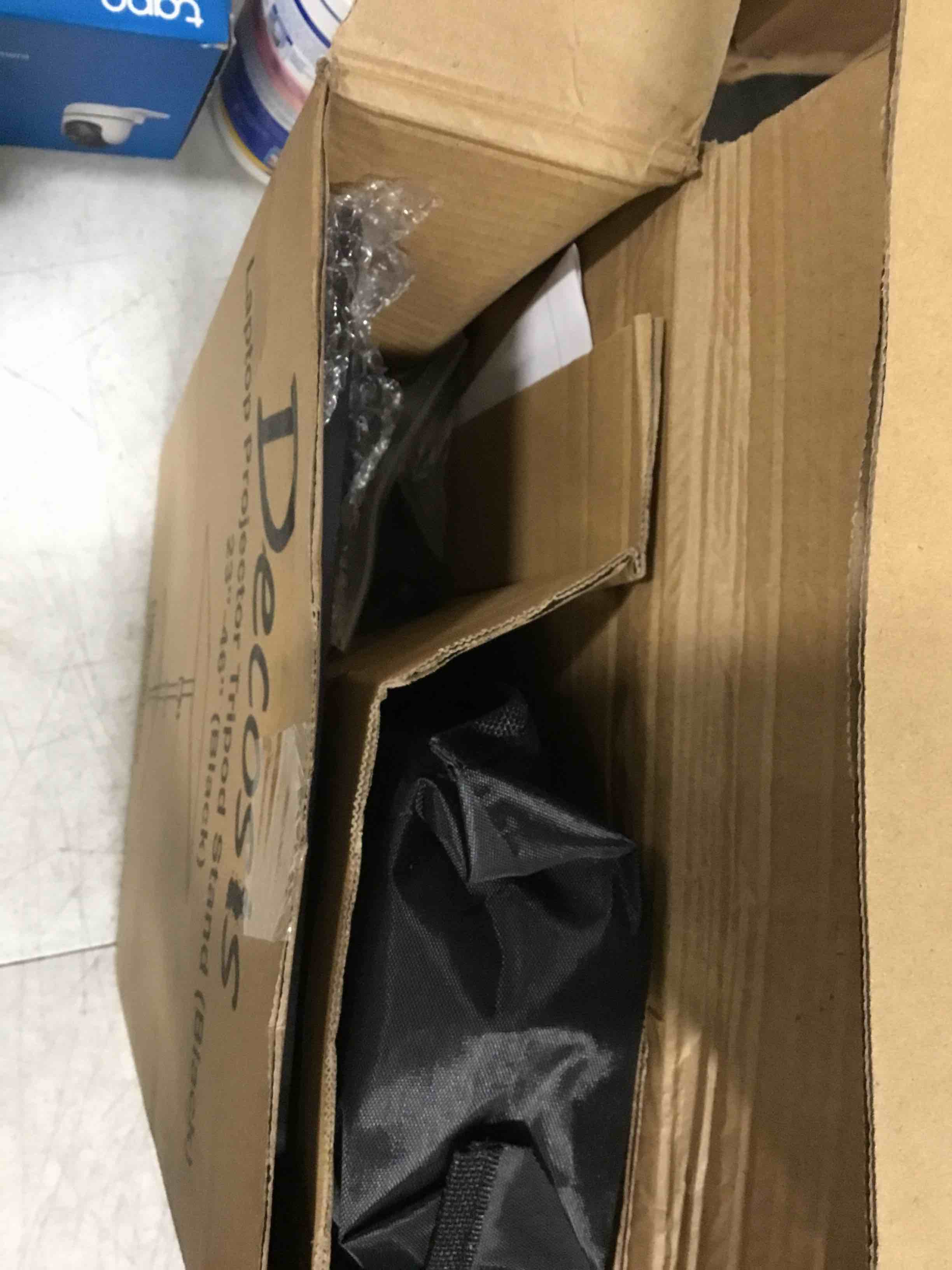 https://s3.amazonaws.com/lotting-images-prod/bidfta/TEA0240951_1726544489657.jpeg