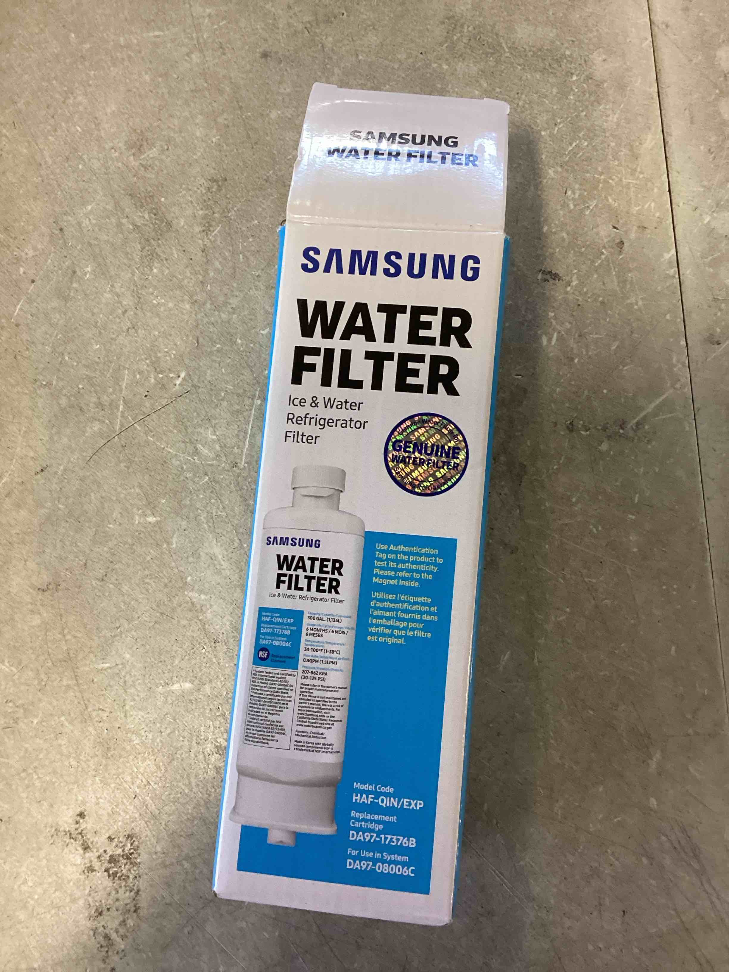 SAMSUNG Genuine Filter for Refrigerator Water and Ice, Carbon Block Filtration, Reduces 99% of Harmful Contaminants for Clean, Clear Drinking Water, 6-Month Life, HAF-QIN/EXP, 1 Pack