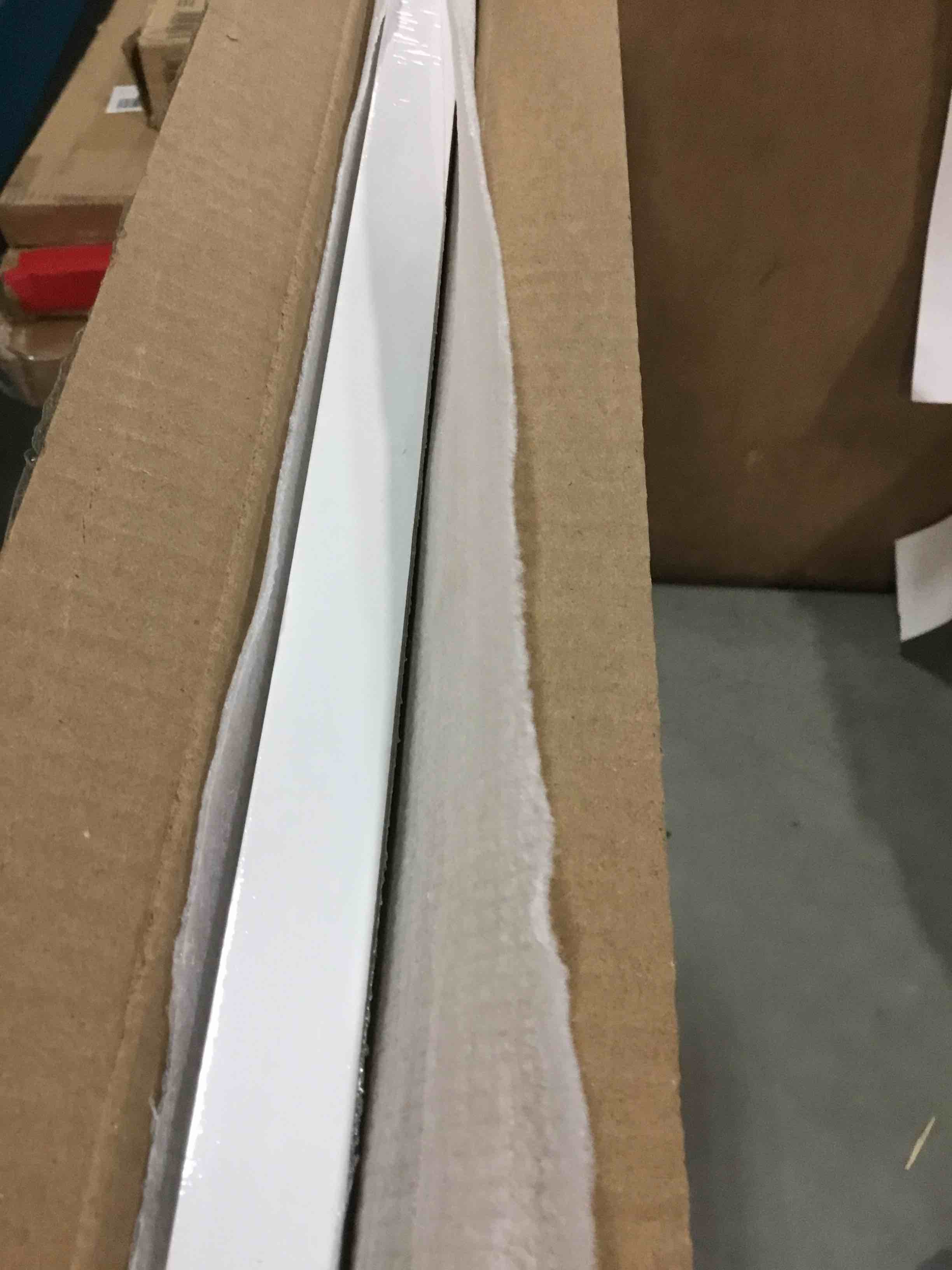 https://s3.amazonaws.com/lotting-images-prod/bidfta/TEA0243626_1726269968648.jpeg