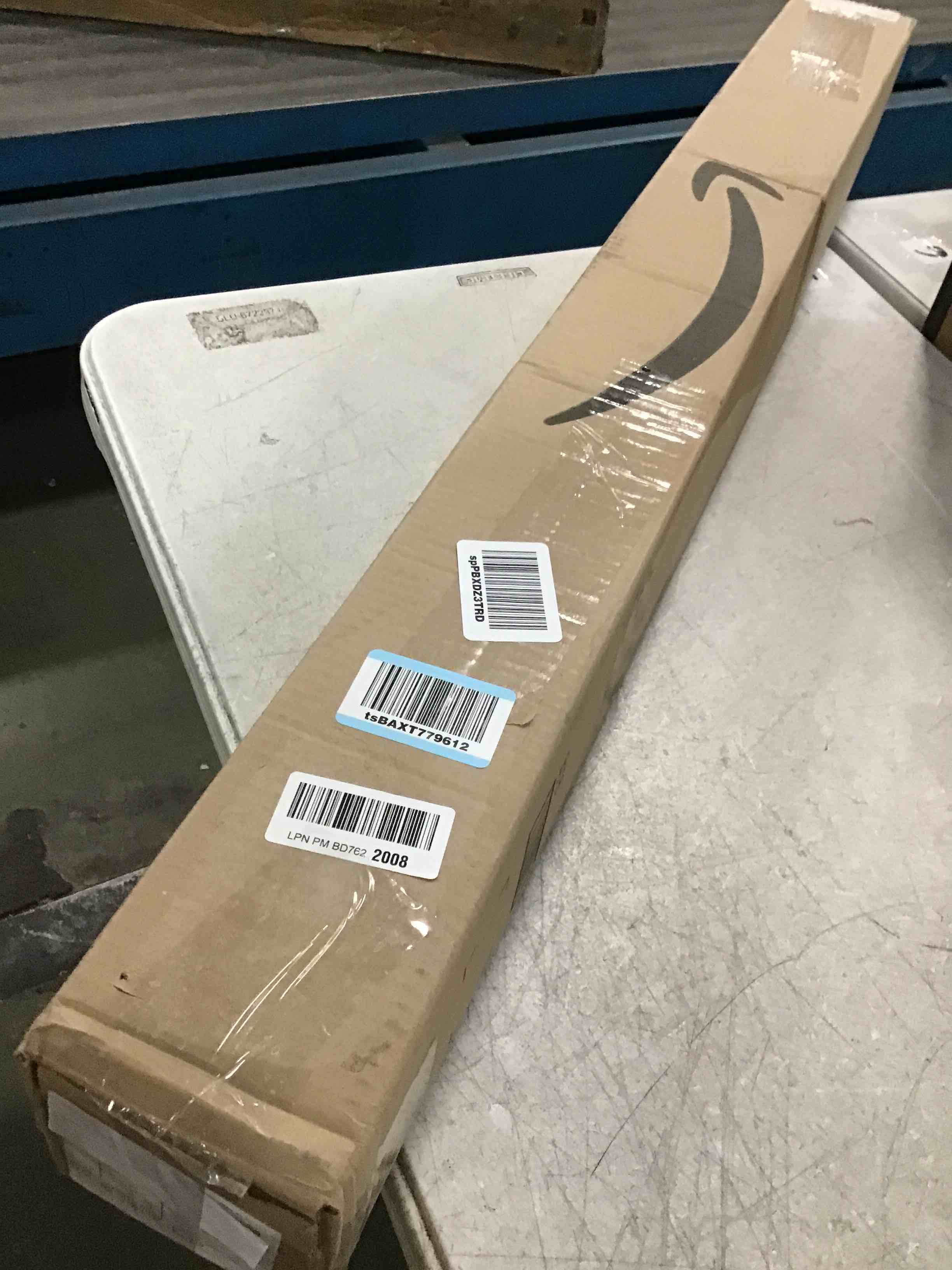 https://s3.amazonaws.com/lotting-images-prod/bidfta/TEA0245350_1726267000412.jpeg