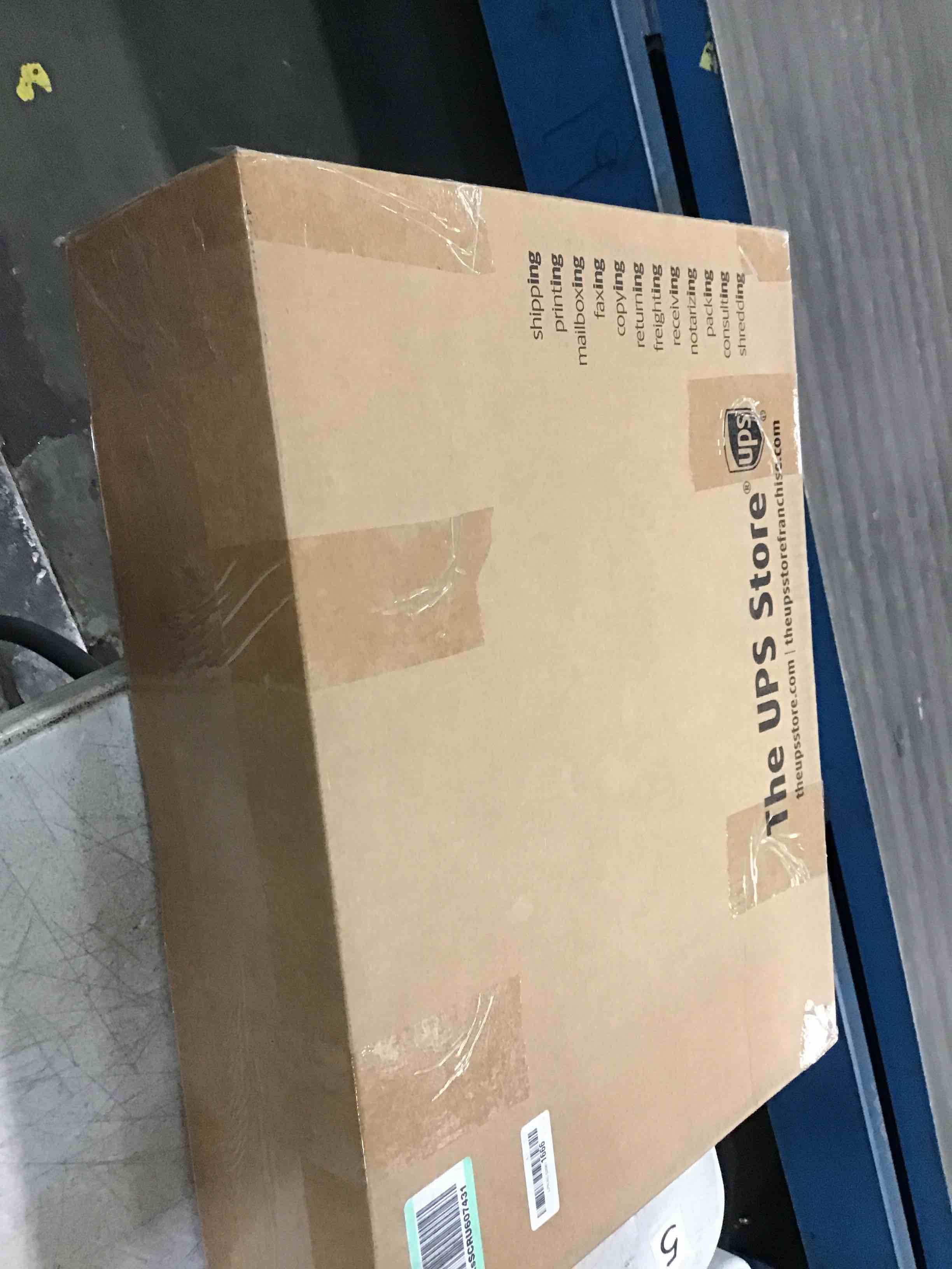 https://s3.amazonaws.com/lotting-images-prod/bidfta/TEA0245382_1726262851520.jpeg