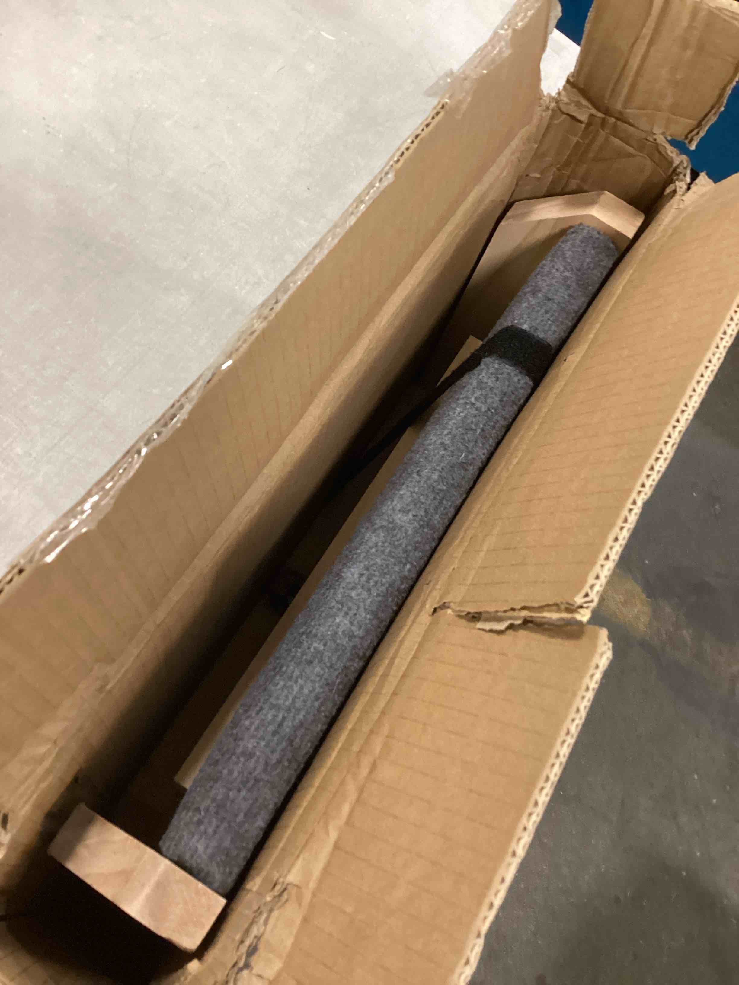 https://s3.amazonaws.com/lotting-images-prod/bidfta/TEA0247386_1726804866126.jpeg