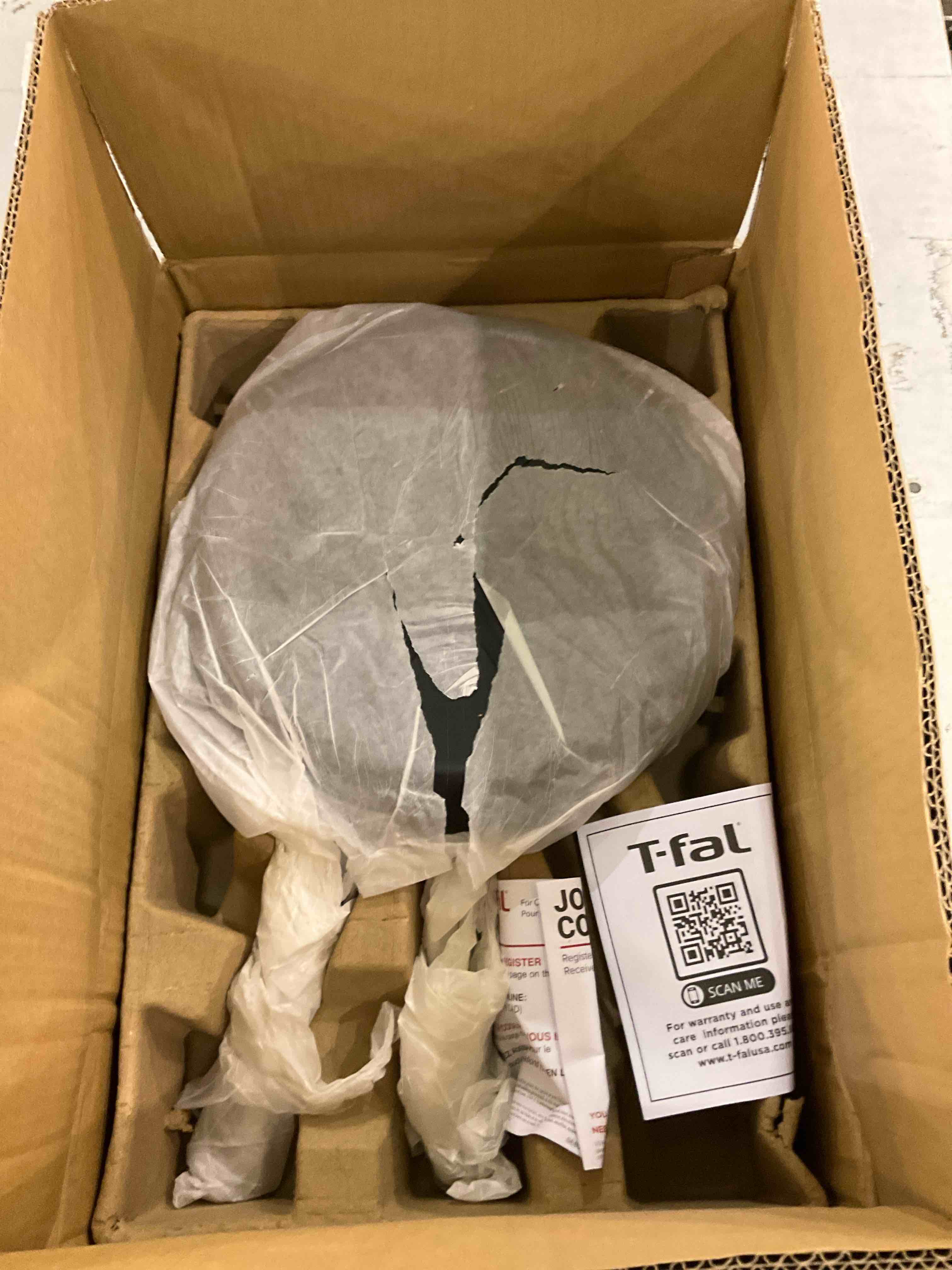 https://s3.amazonaws.com/lotting-images-prod/bidfta/TEA0250702_1727358805923.jpeg