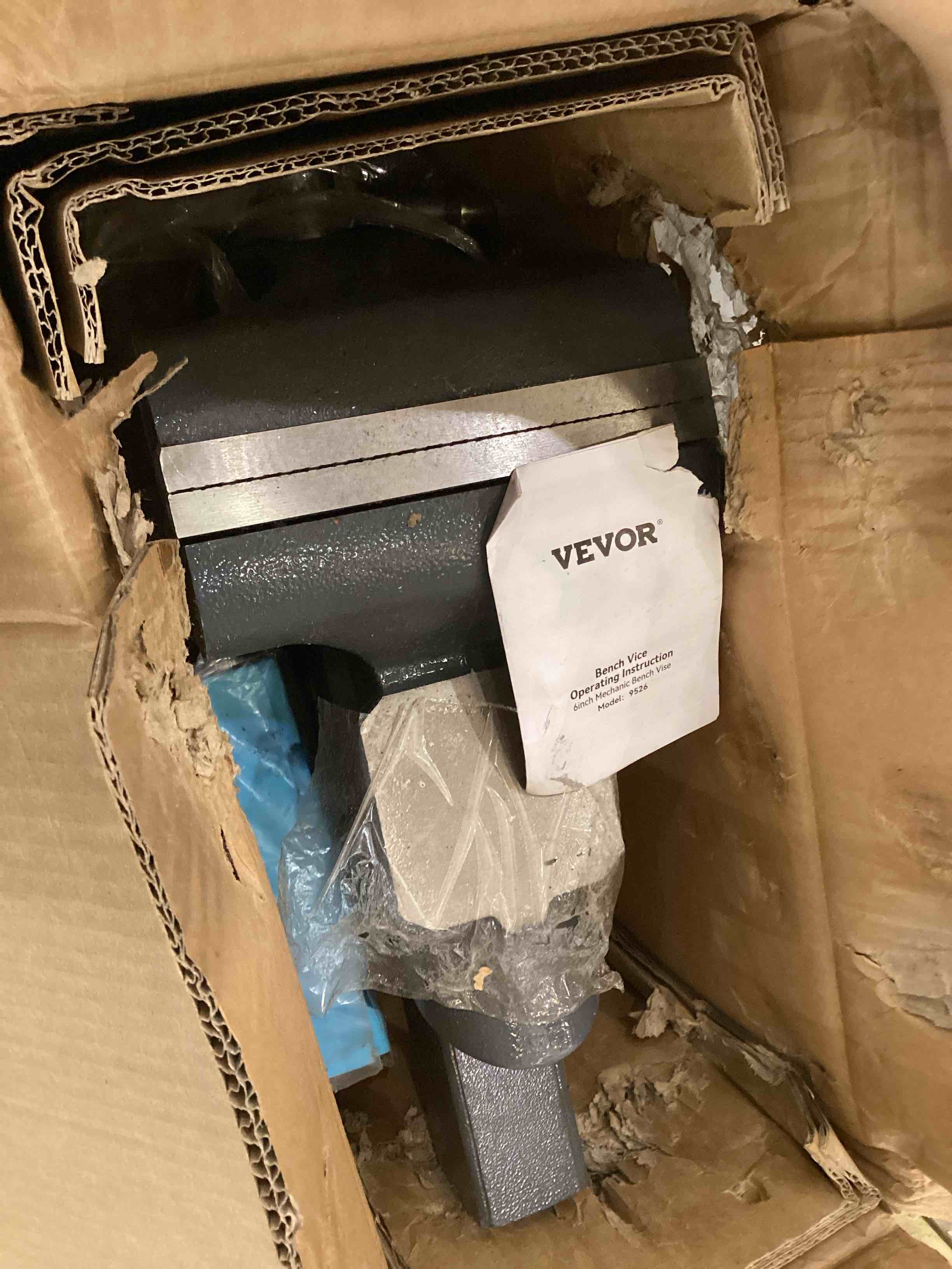 https://s3.amazonaws.com/lotting-images-prod/bidfta/TEA0251471_1726680734005.jpeg
