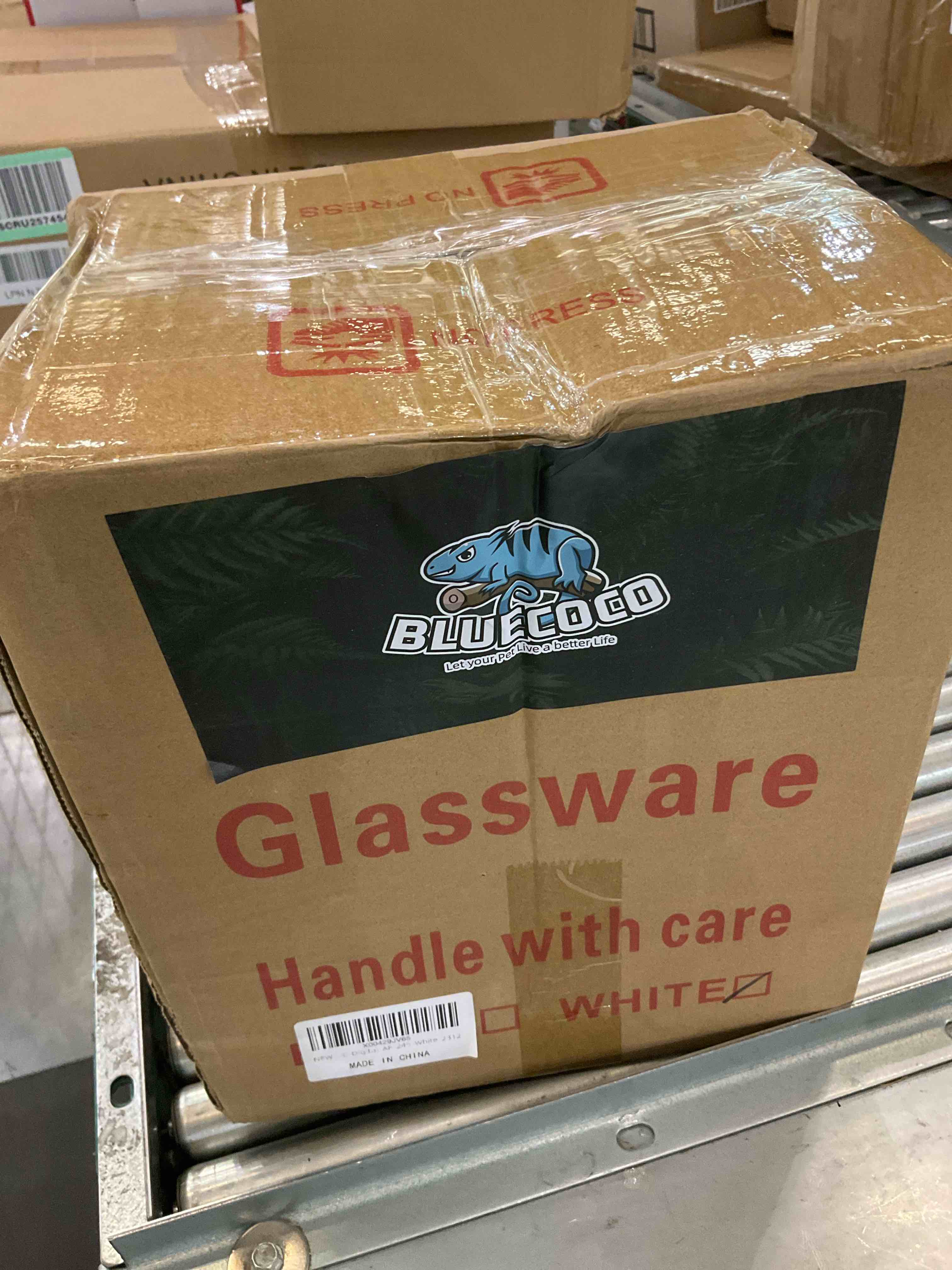 https://s3.amazonaws.com/lotting-images-prod/bidfta/TEA0251731_1726505786574.jpeg