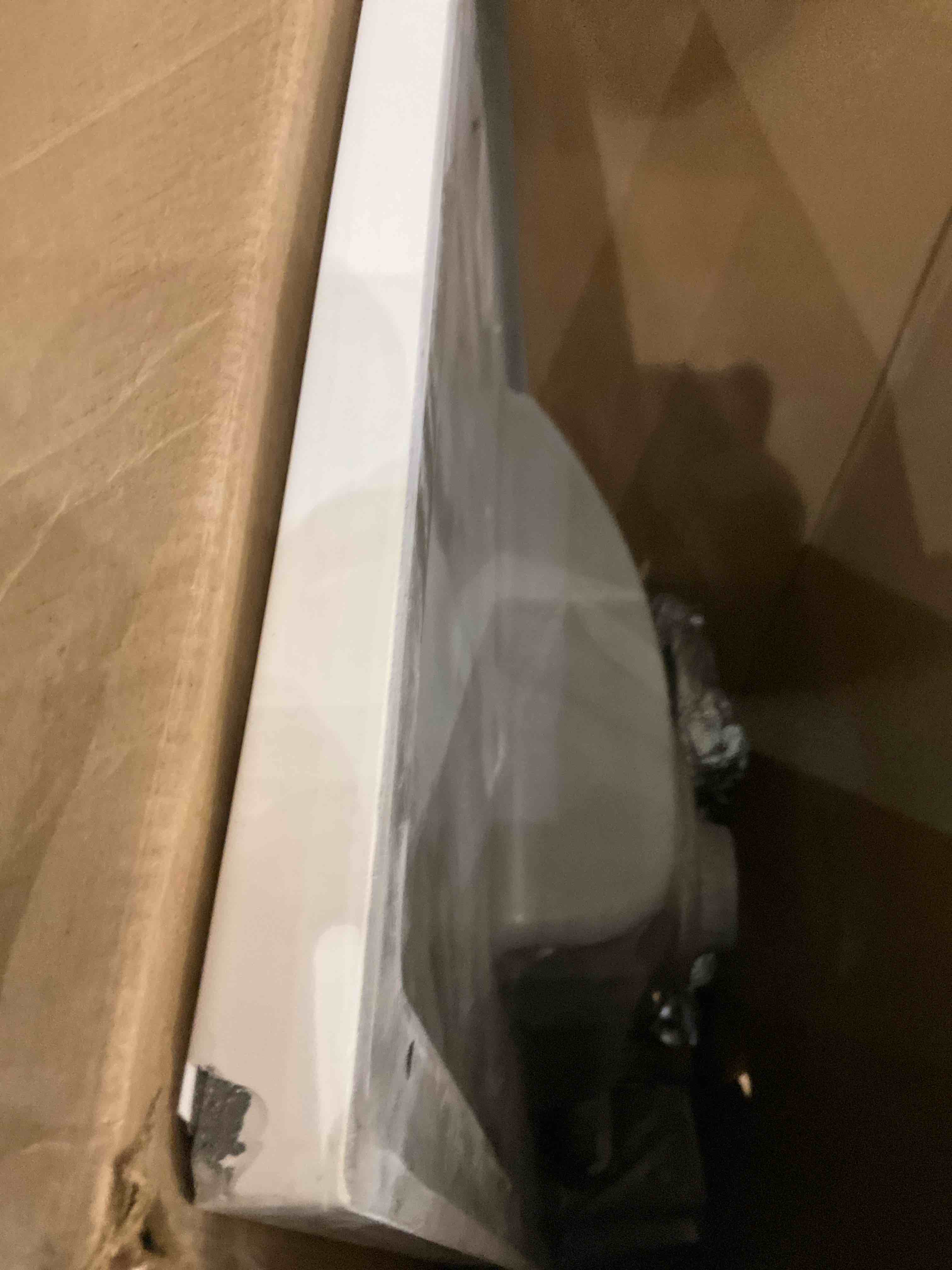 https://s3.amazonaws.com/lotting-images-prod/bidfta/TEA0252704_1730751646769.jpeg