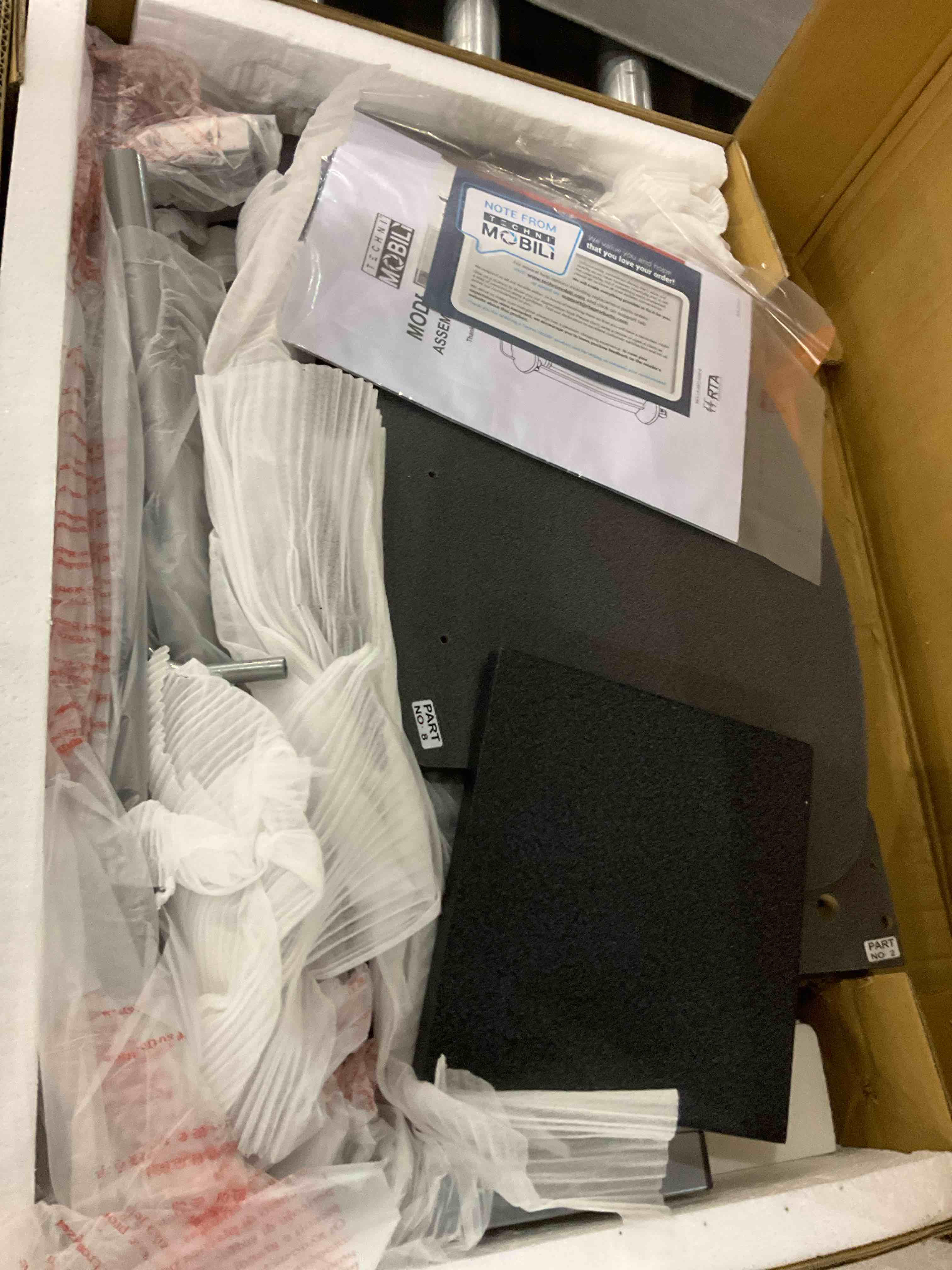 https://s3.amazonaws.com/lotting-images-prod/bidfta/TEA0253679_1730201932445.jpeg