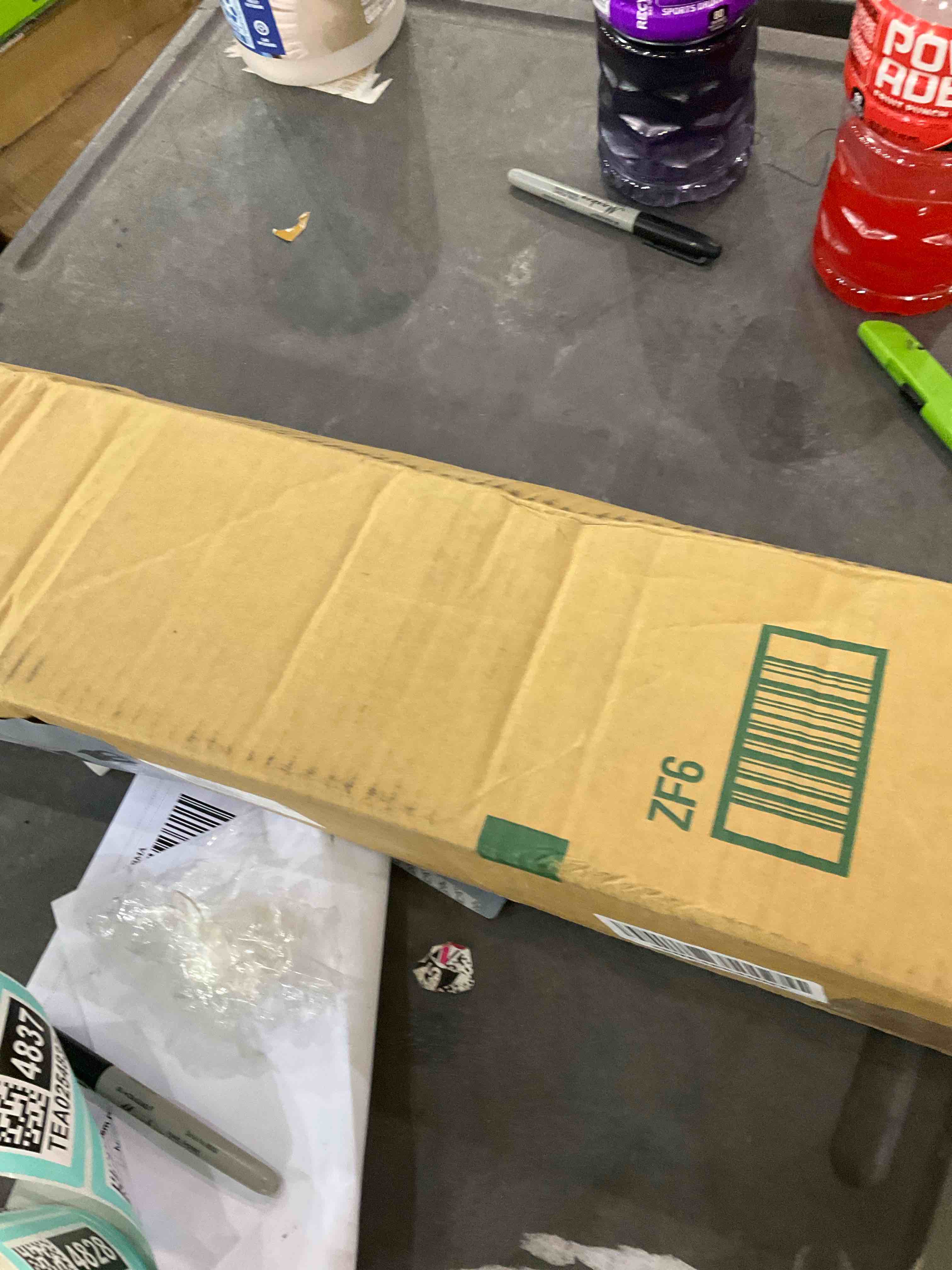 https://s3.amazonaws.com/lotting-images-prod/bidfta/TEA0254838_1726488661017.jpeg