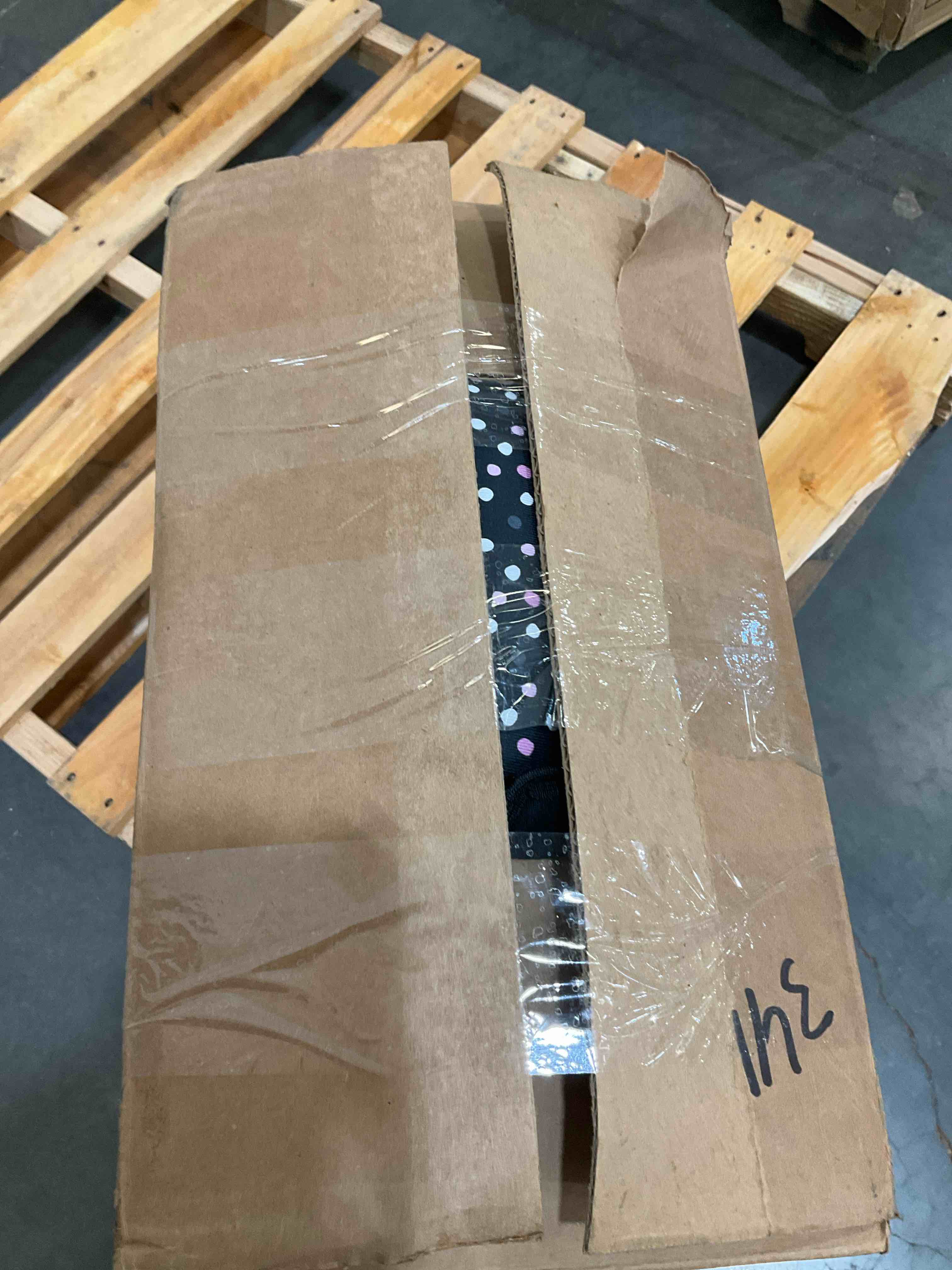 Disney Baby Pronto! BeltPositioning Booster Car Seat, BeltPositioning