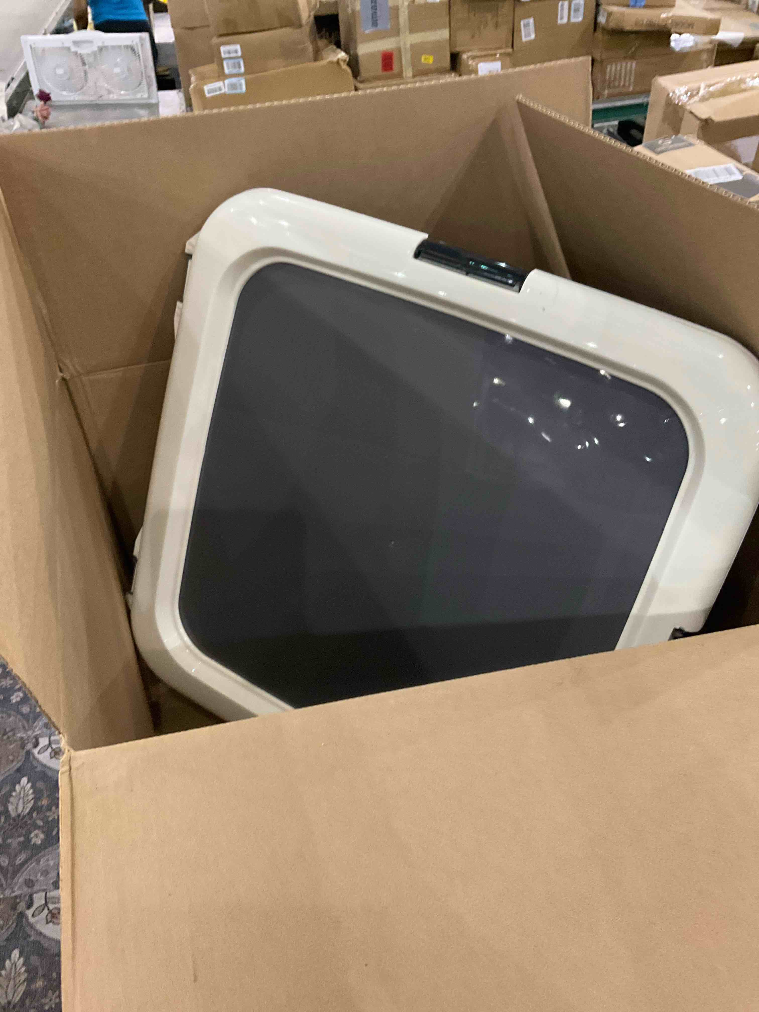 IRIS USA Pee Pads Square Pet Training Pad Holder for Dogs, Dark Gray