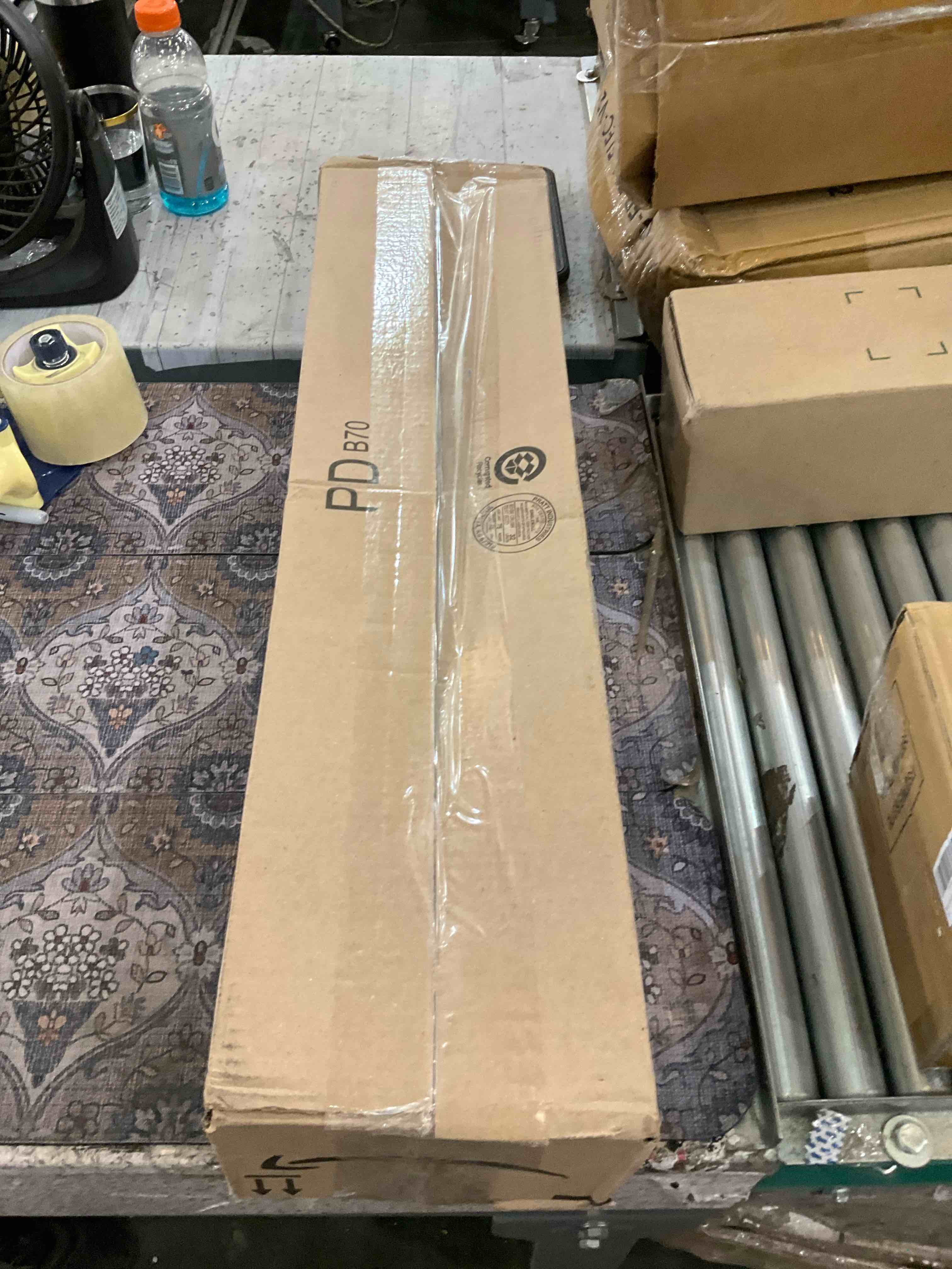 https://s3.amazonaws.com/lotting-images-prod/bidfta/TEA0255736_1727108122045.jpeg
