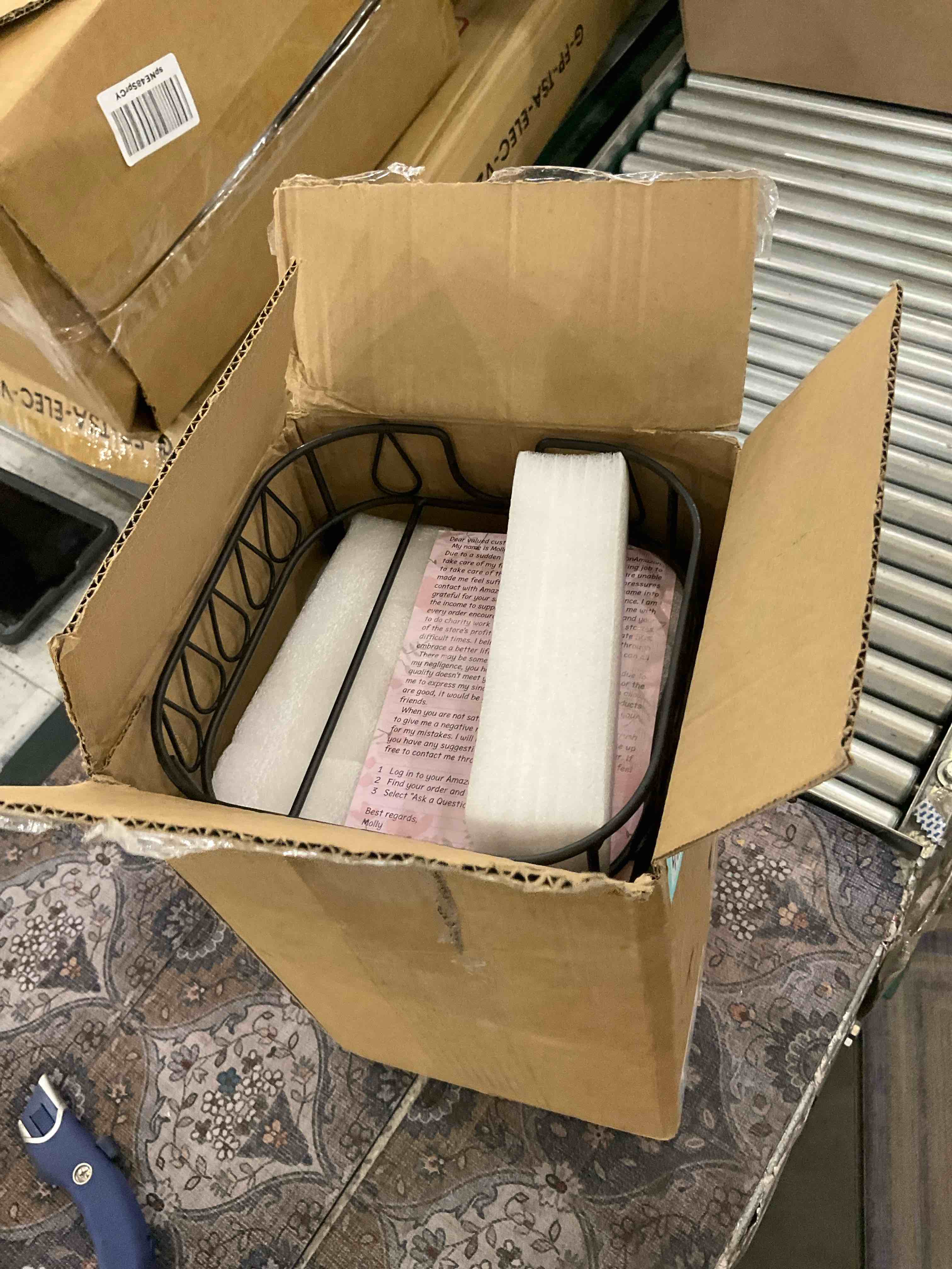 https://s3.amazonaws.com/lotting-images-prod/bidfta/TEA0255910_1727110033390.jpeg