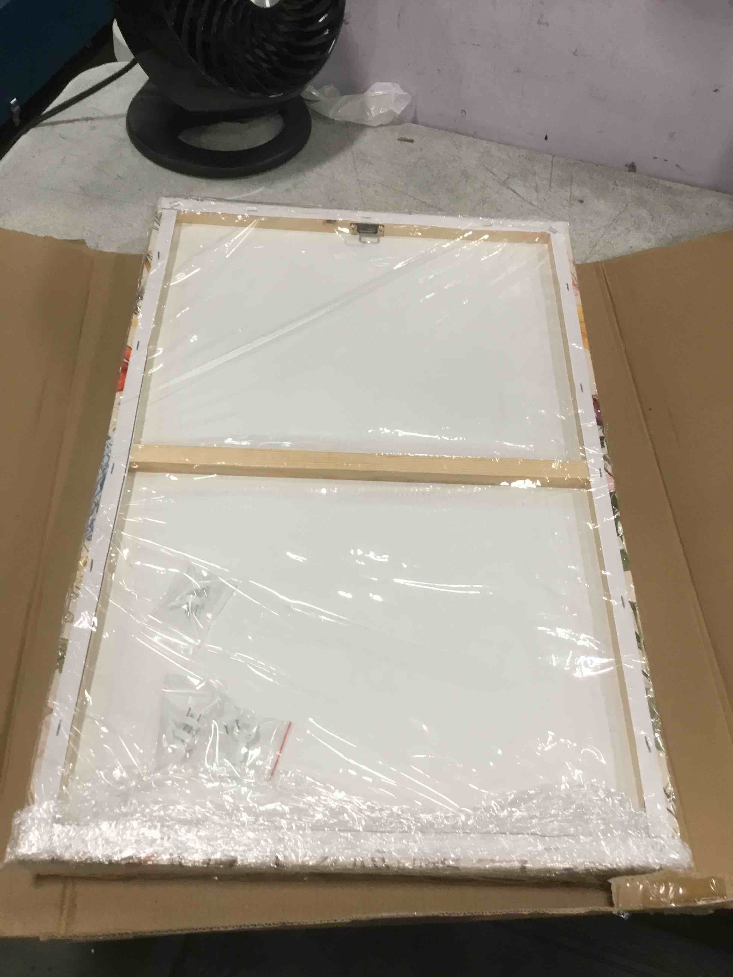 https://s3.amazonaws.com/lotting-images-prod/bidfta/TEA0256563_1727178184802.jpeg