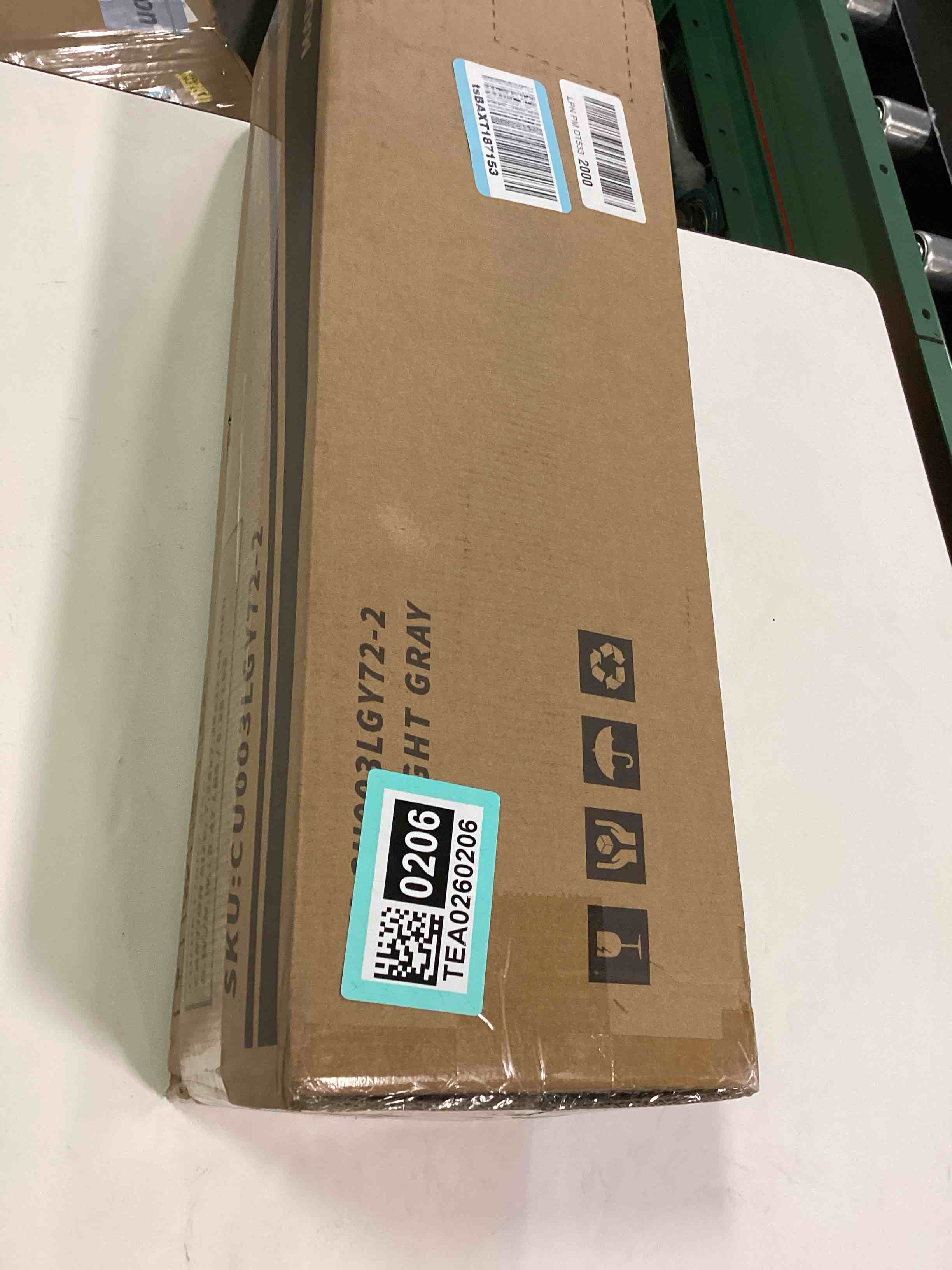 https://s3.amazonaws.com/lotting-images-prod/bidfta/TEA0260206_1755201527078.jpeg