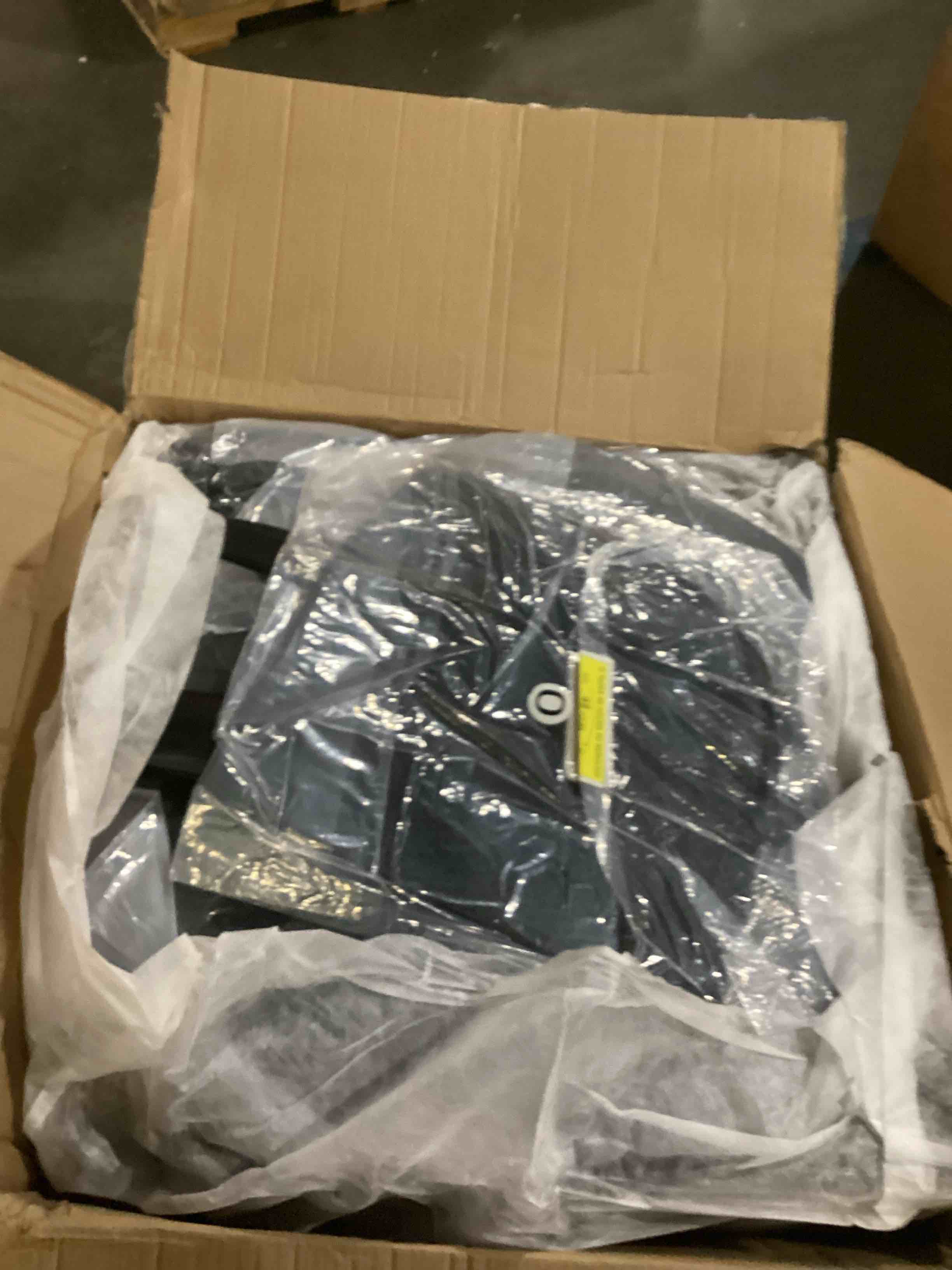 https://s3.amazonaws.com/lotting-images-prod/bidfta/TEA0262709_1744376567135.jpeg