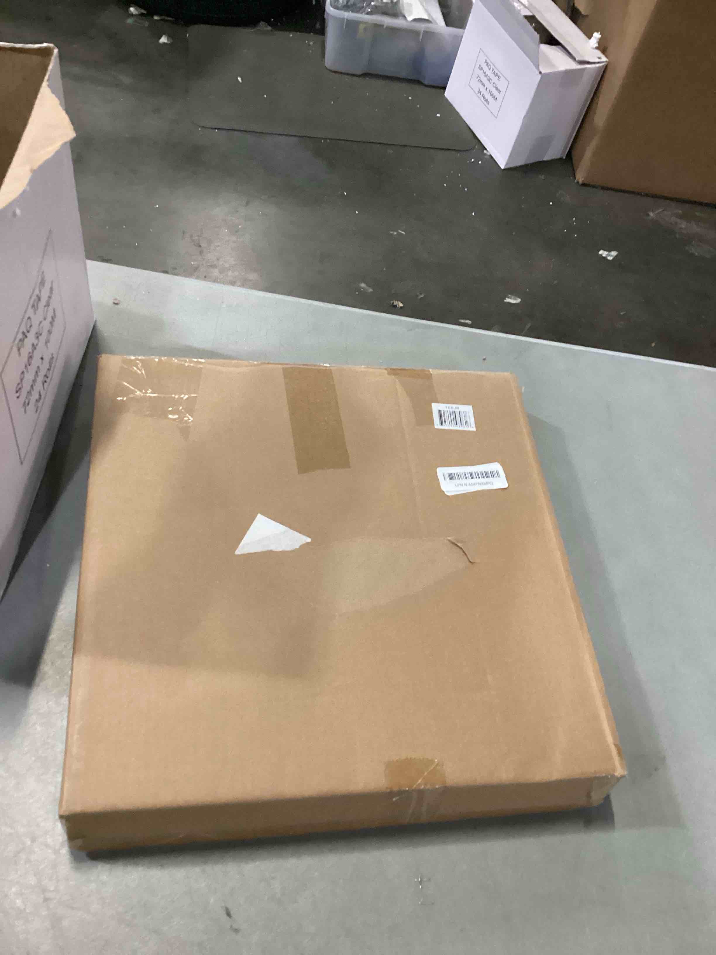 https://s3.amazonaws.com/lotting-images-prod/bidfta/TEA0262912_1744138766644.jpeg
