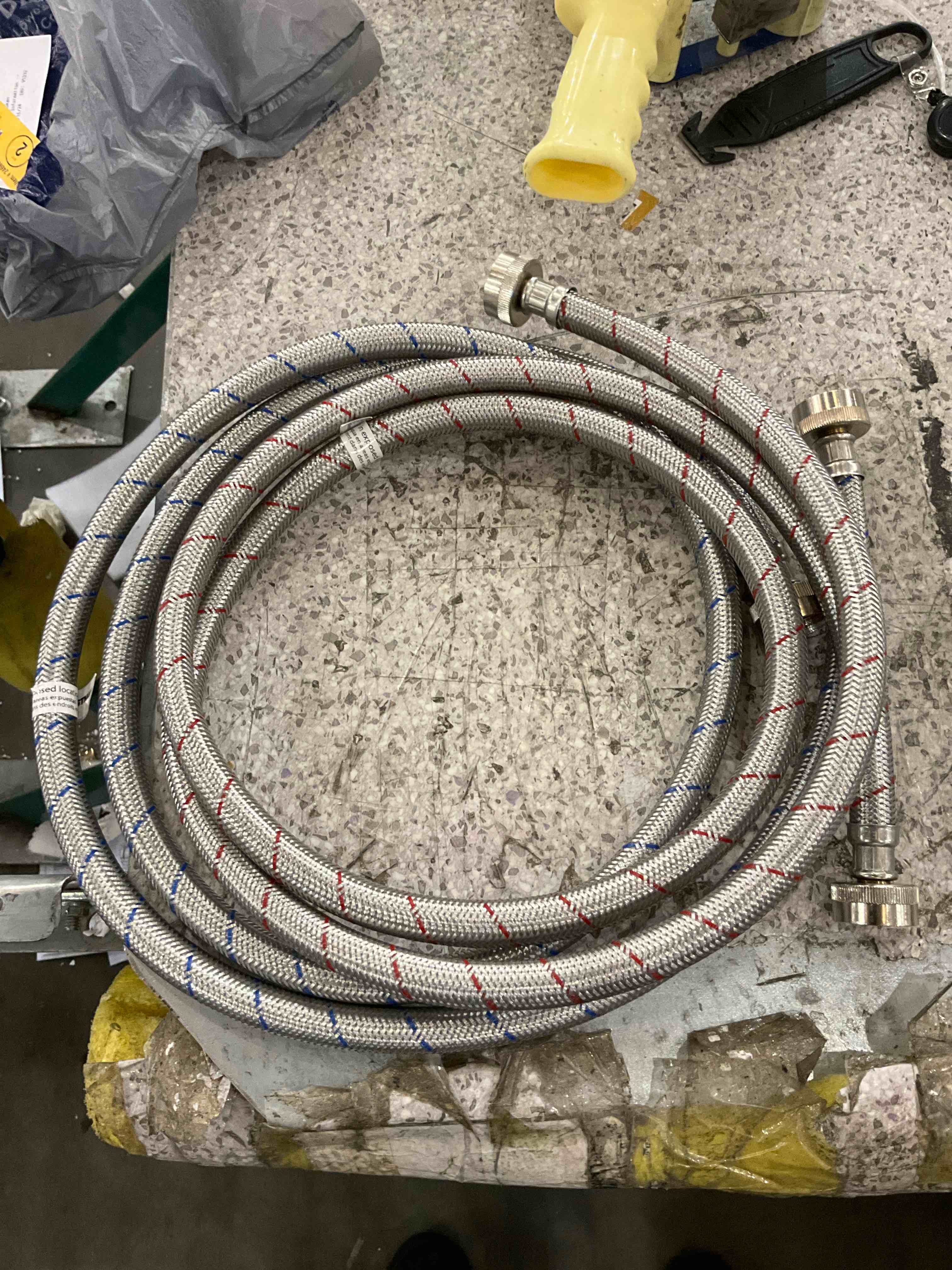 Premium Stainless Steel Washing Machine Hoses with 90 Degree Elbow, 4 Ft Burst Proof (2 Pack) Red and Blue Water Connection Inlet Supply Lines by Kelaro