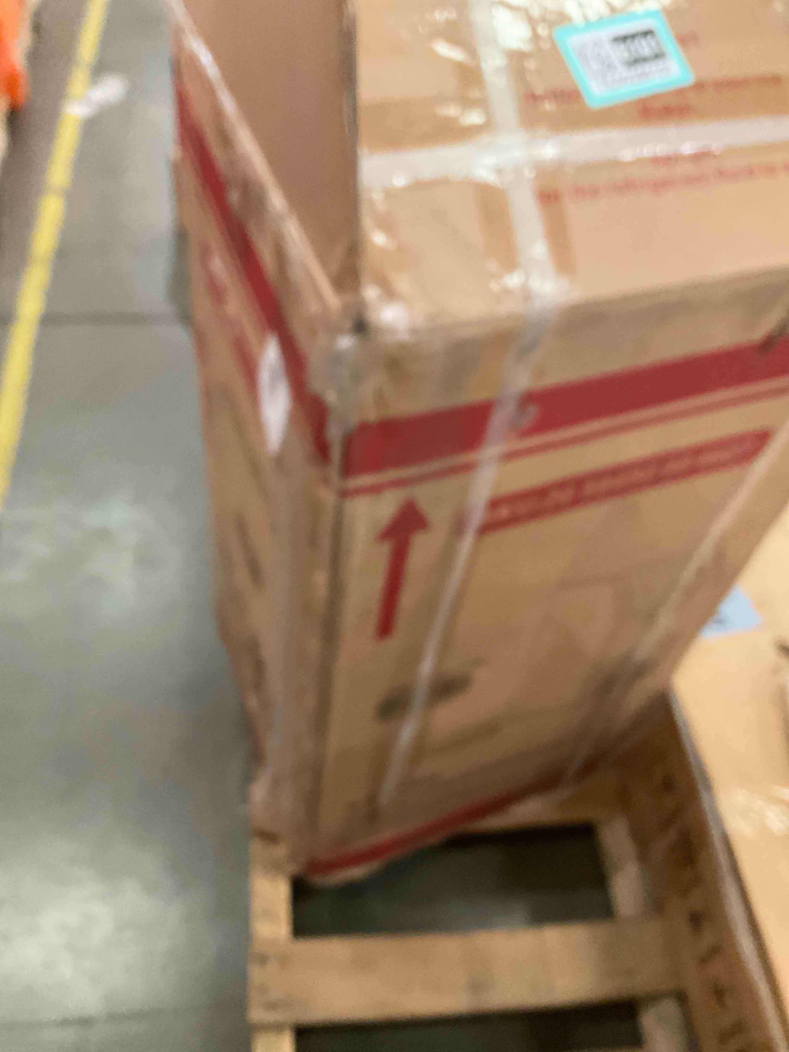 https://s3.amazonaws.com/lotting-images-prod/bidfta/TEA0266101_1737474899609.jpeg