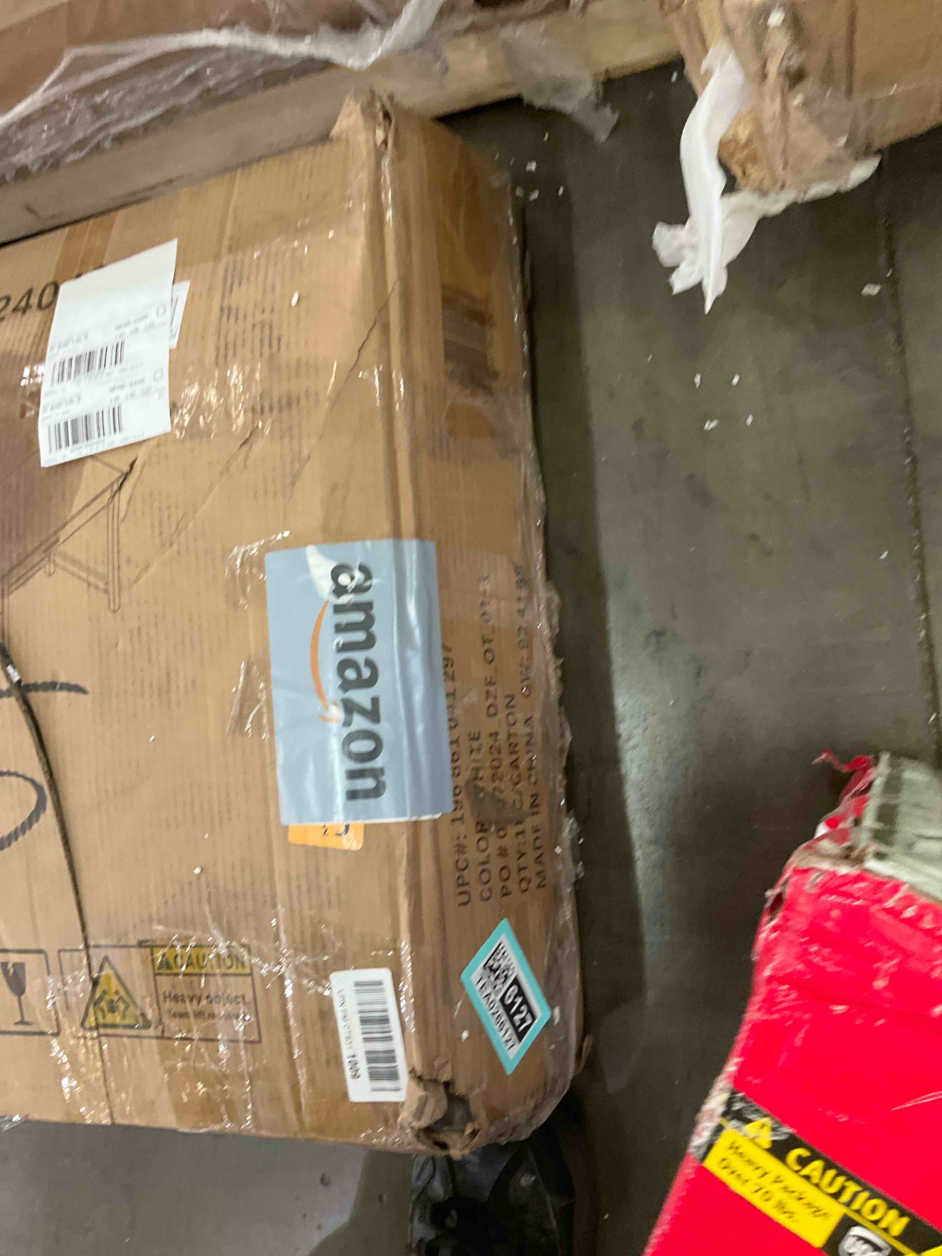 https://s3.amazonaws.com/lotting-images-prod/bidfta/TEA0266127_1737475345536.jpeg