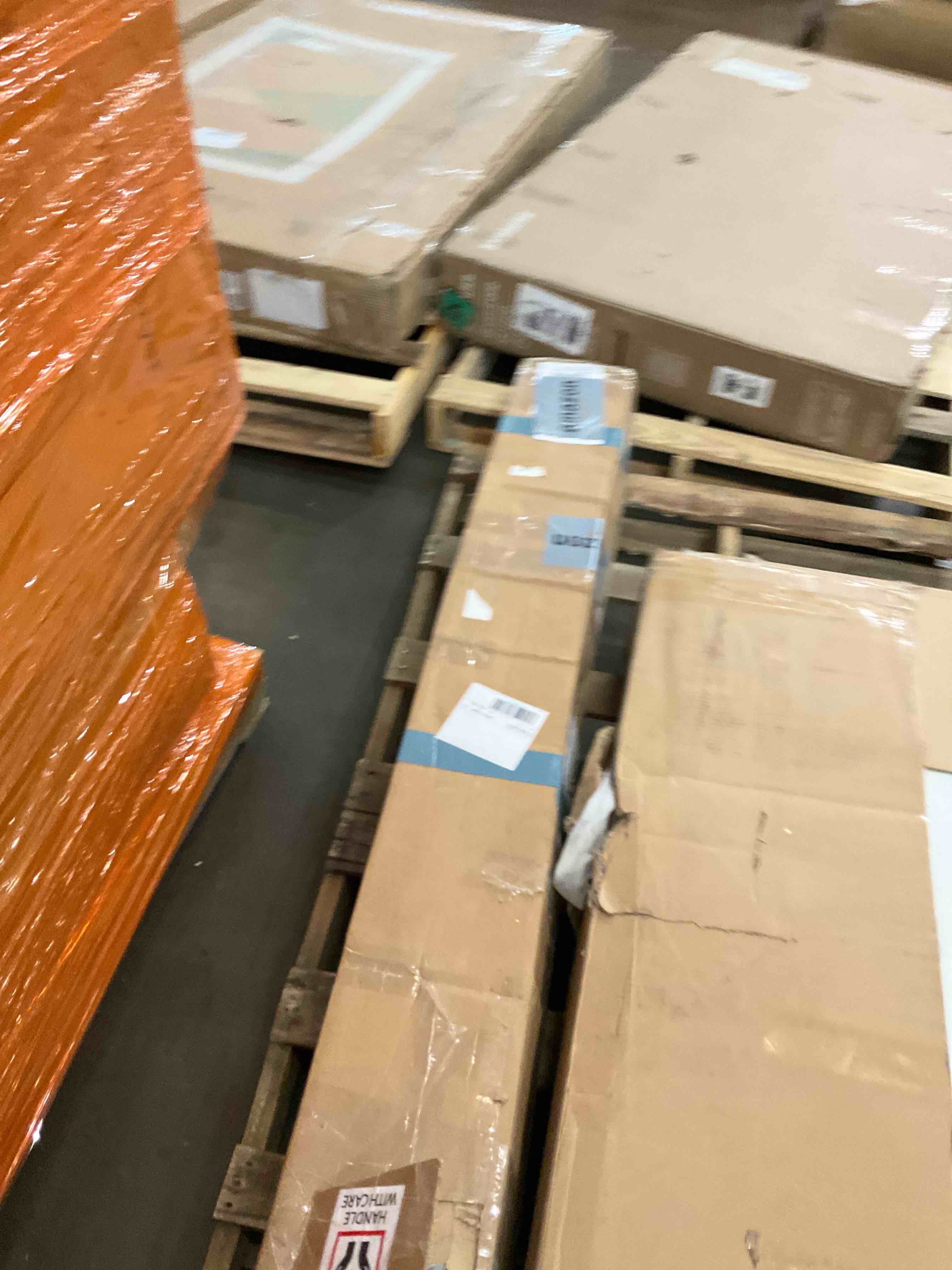 https://s3.amazonaws.com/lotting-images-prod/bidfta/TEA0266200_1737402888374.jpeg