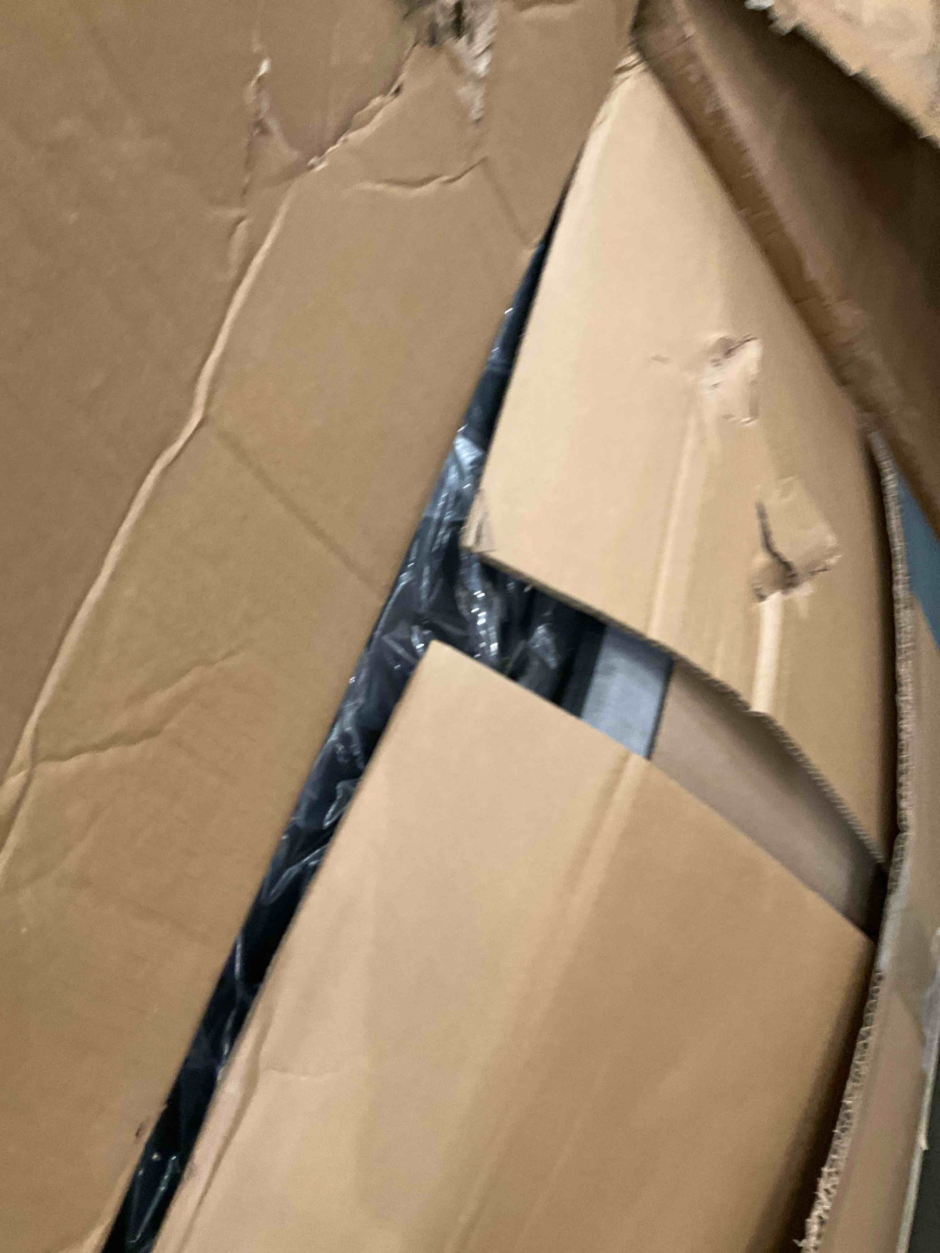 https://s3.amazonaws.com/lotting-images-prod/bidfta/TEA0266297_1737391382029.jpeg