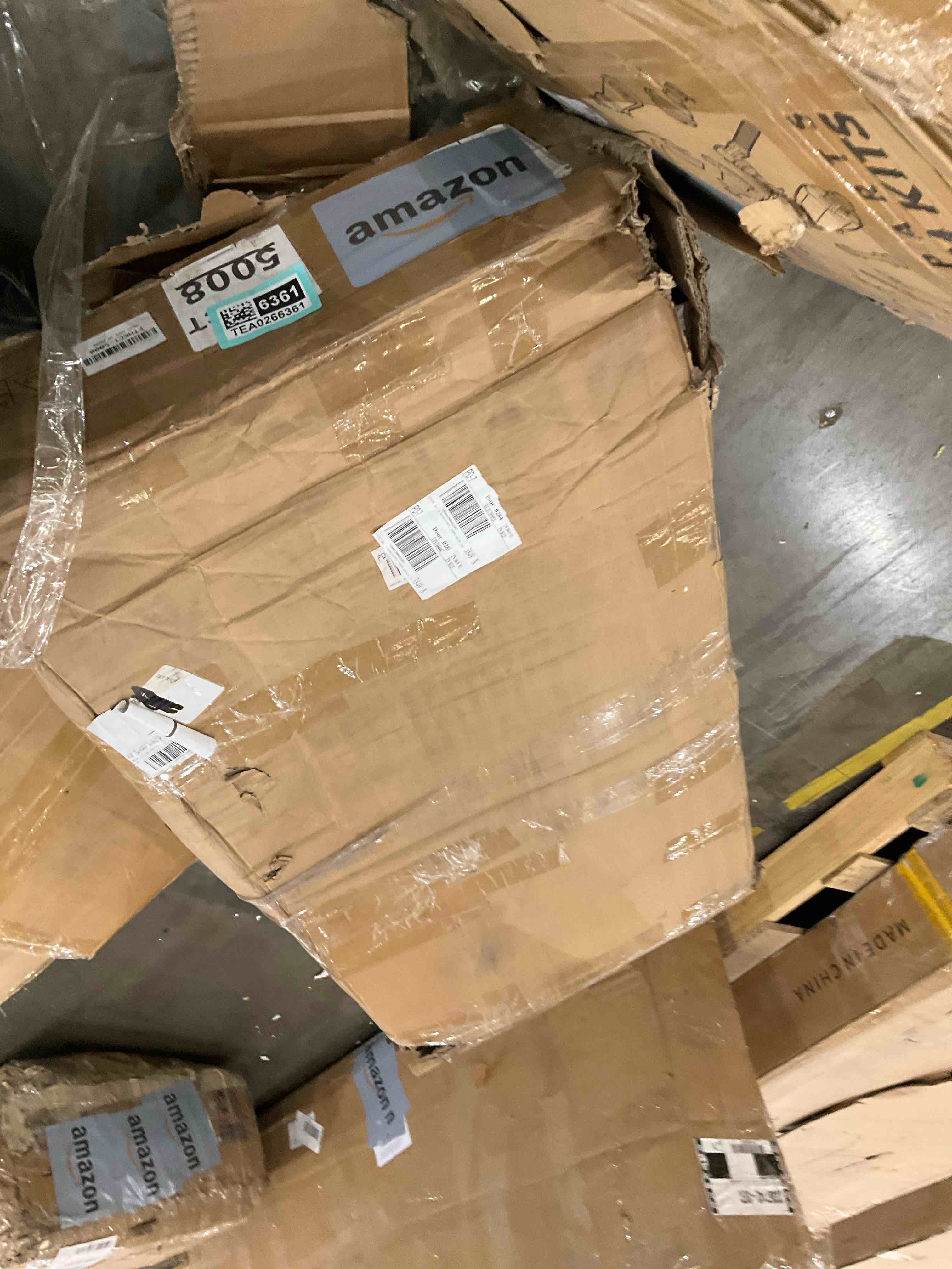 Edrosie Inc 13 Gallon Tilt Out Trash Cabinet Trash Can w/ Outlet | FTHKCT-5008 | Wayfair Canada FTHKCT-5008