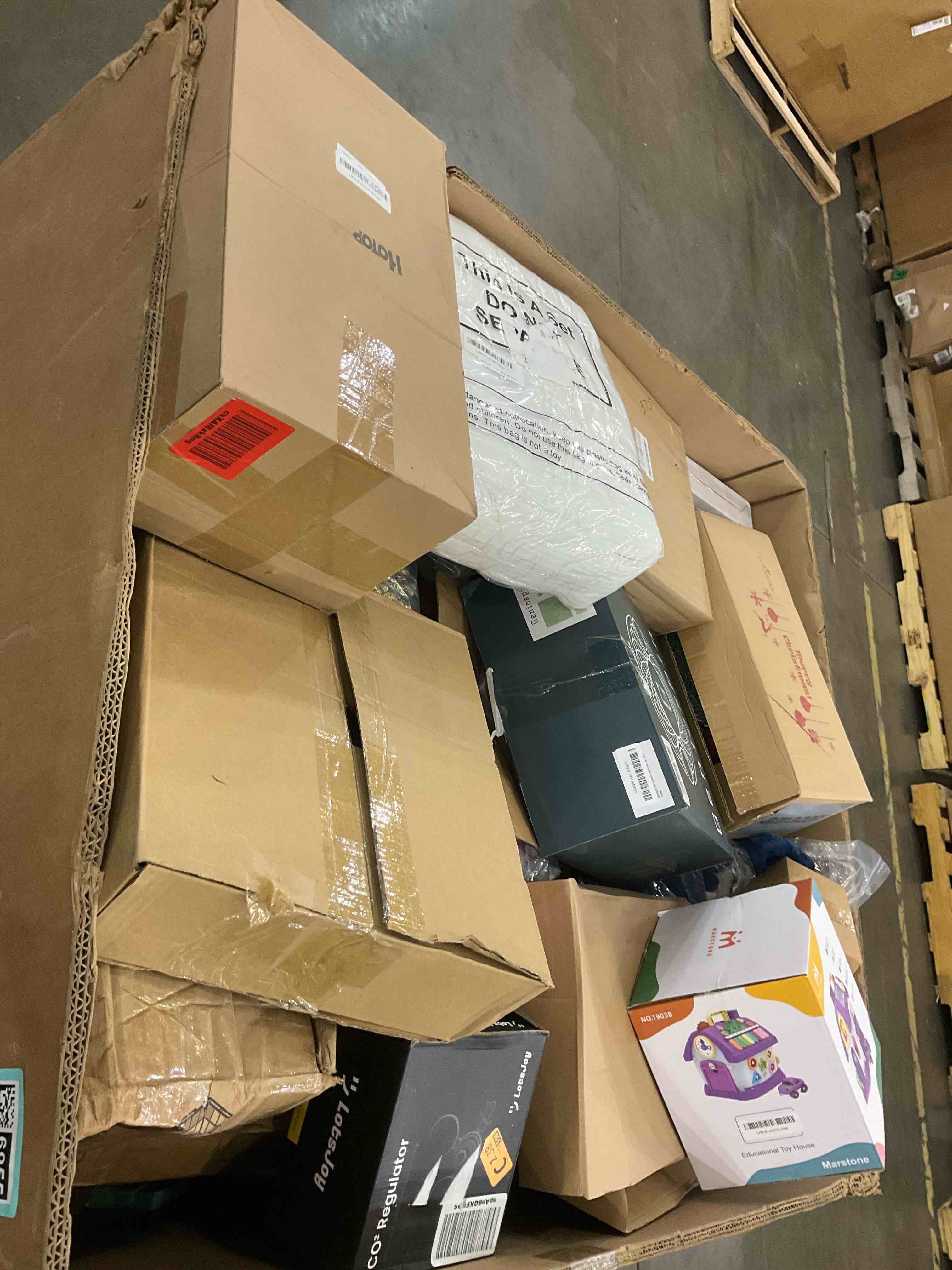 Gm,over 300 items the whole pallet for sale
