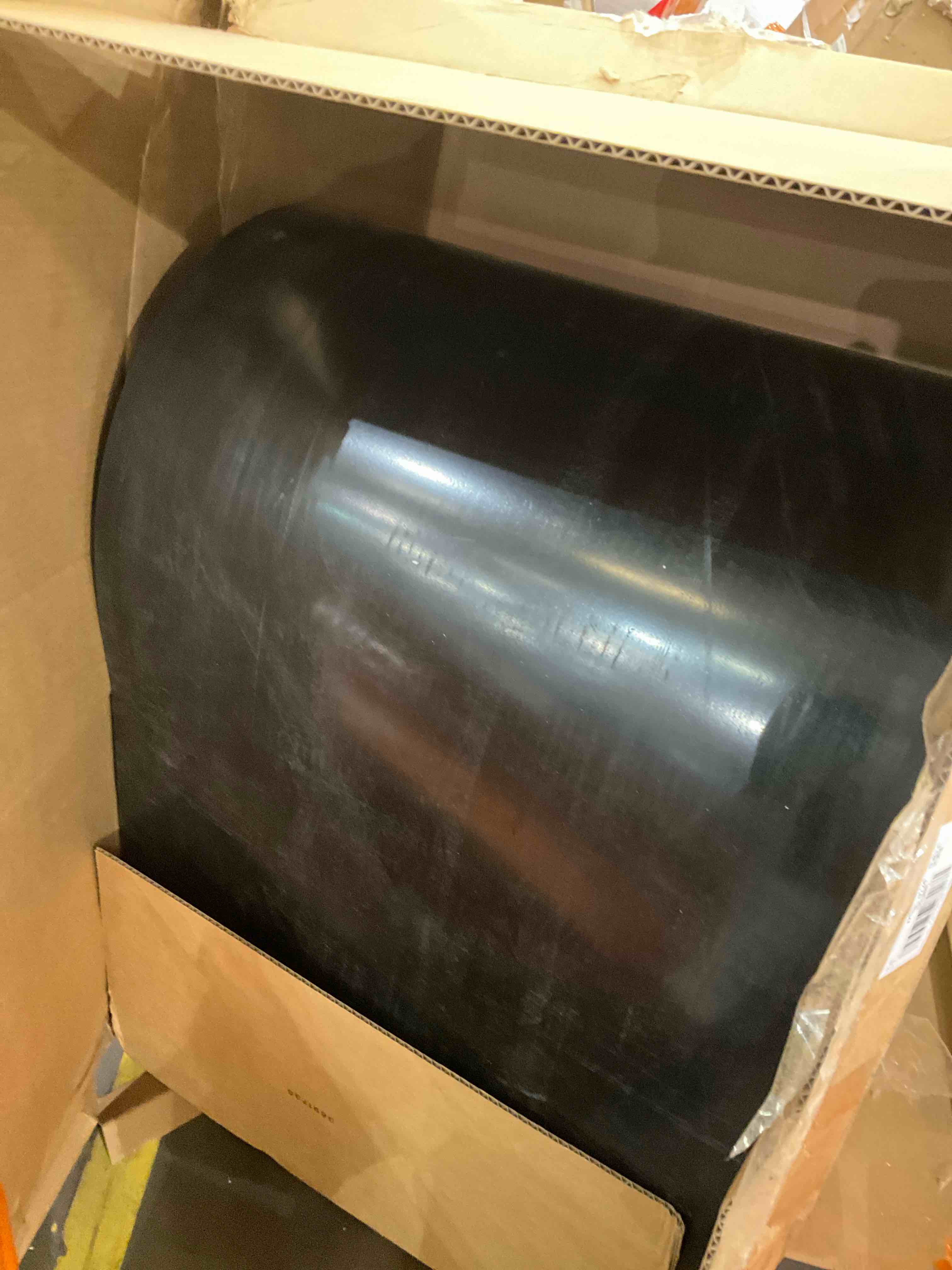 https://s3.amazonaws.com/lotting-images-prod/bidfta/TEA0267113_1736963158458.jpeg