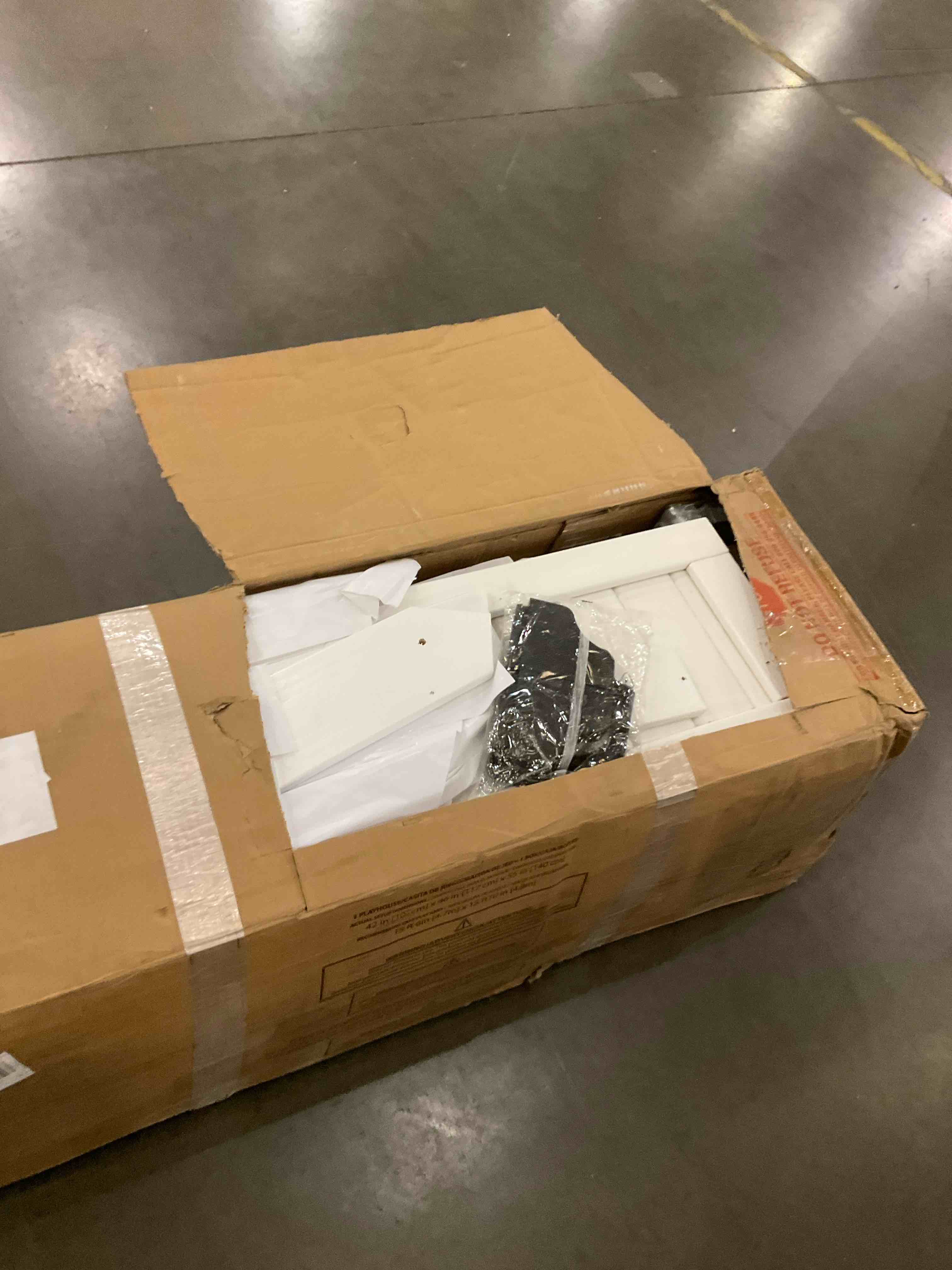 https://s3.amazonaws.com/lotting-images-prod/bidfta/TEA0267134_1736957871405.jpeg