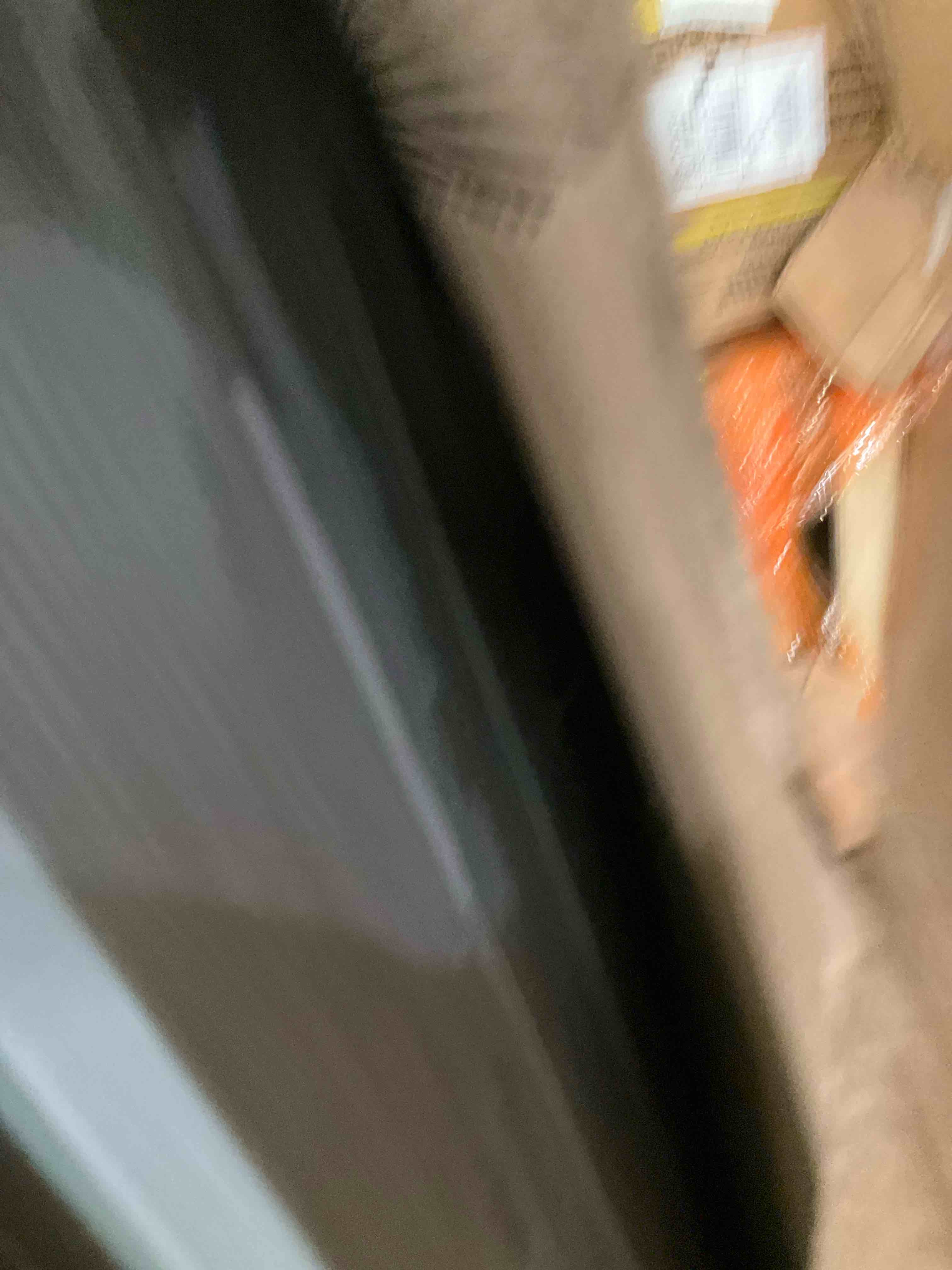 https://s3.amazonaws.com/lotting-images-prod/bidfta/TEA0267364_1736879690842.jpeg