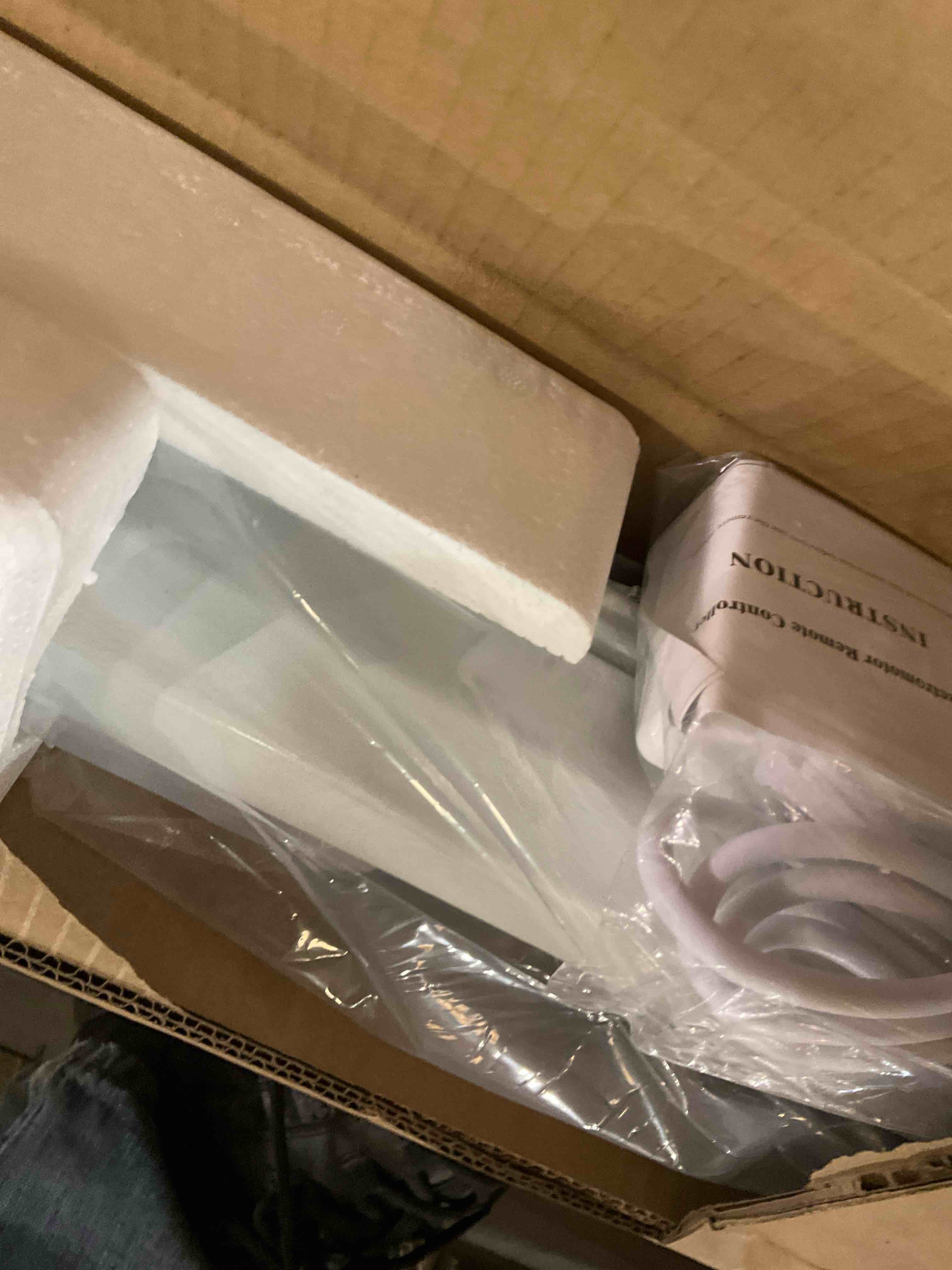 https://s3.amazonaws.com/lotting-images-prod/bidfta/TEA0267437_1736887290074.jpeg