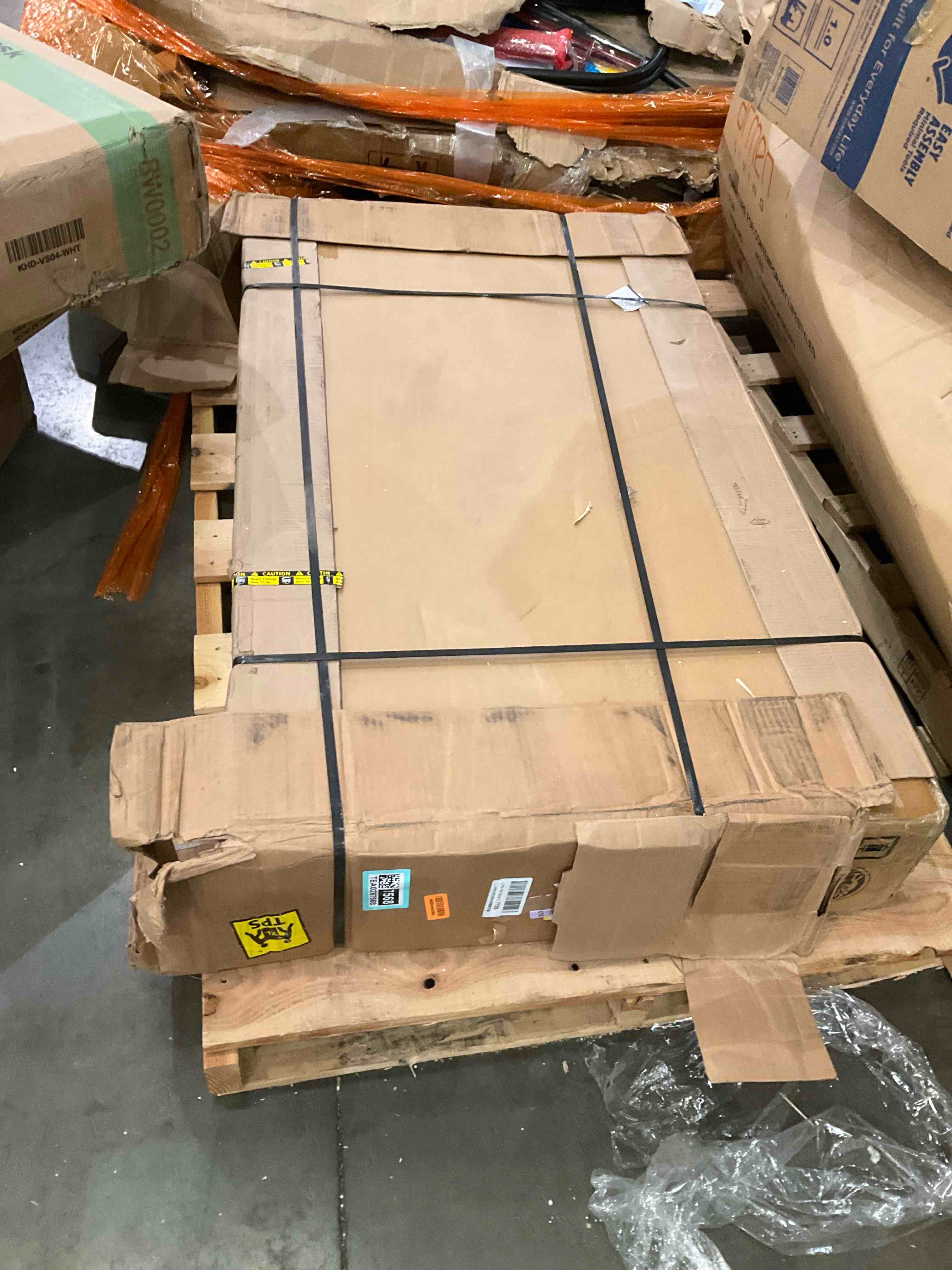 https://s3.amazonaws.com/lotting-images-prod/bidfta/TEA0267568_1736869681859.jpeg