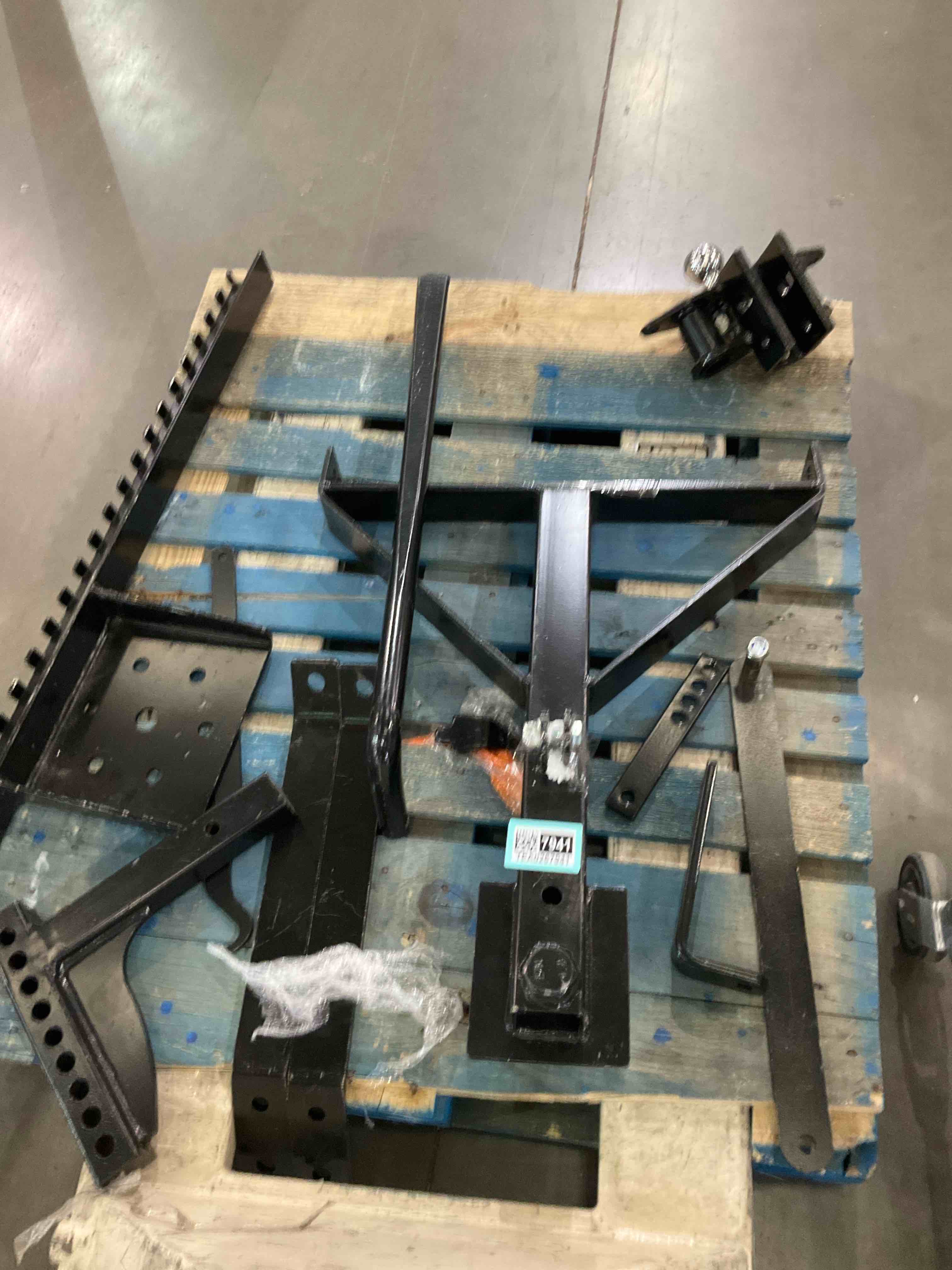 different hitch parts