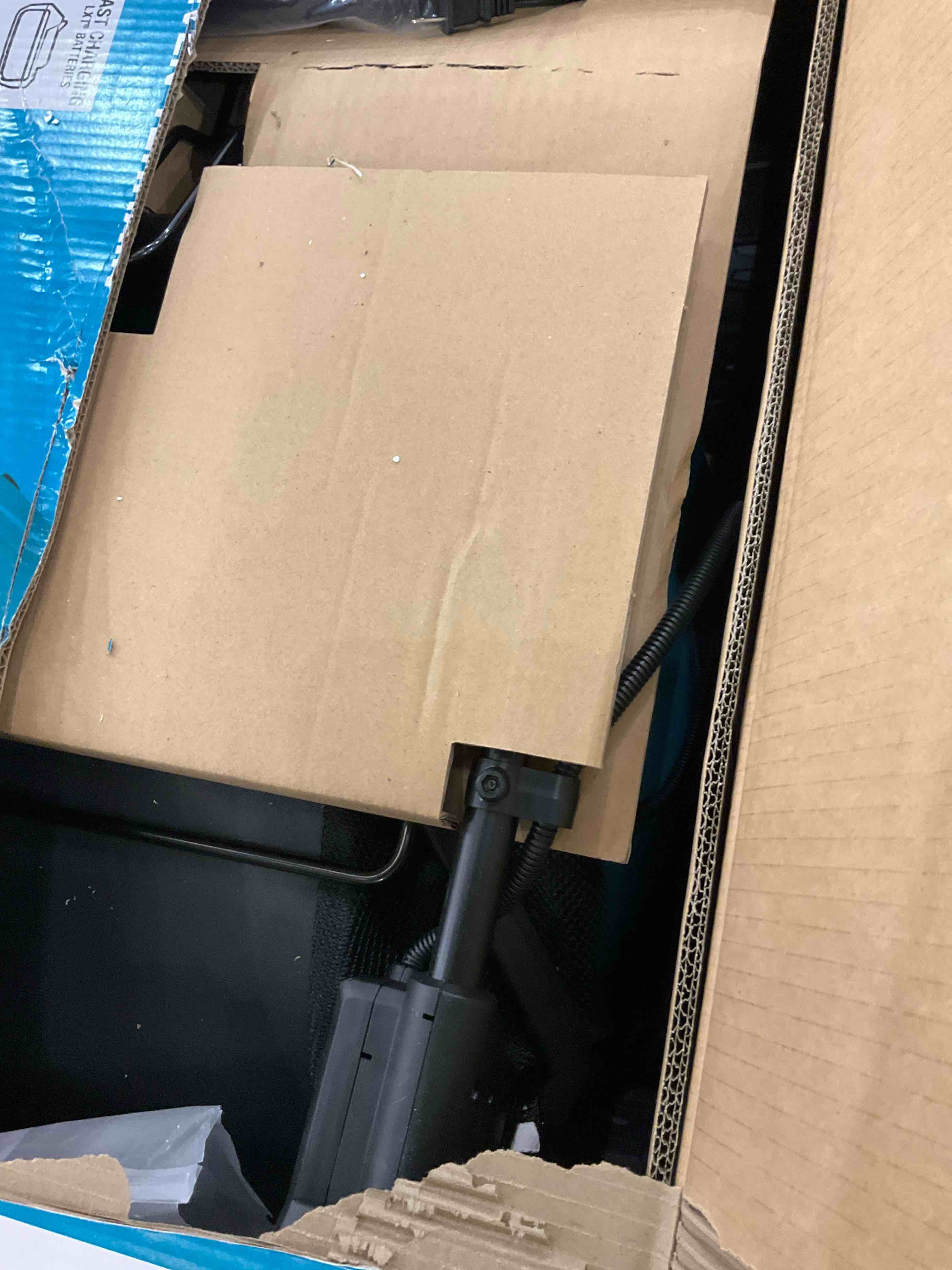 https://s3.amazonaws.com/lotting-images-prod/bidfta/TEA0269822_1730823428358.jpeg