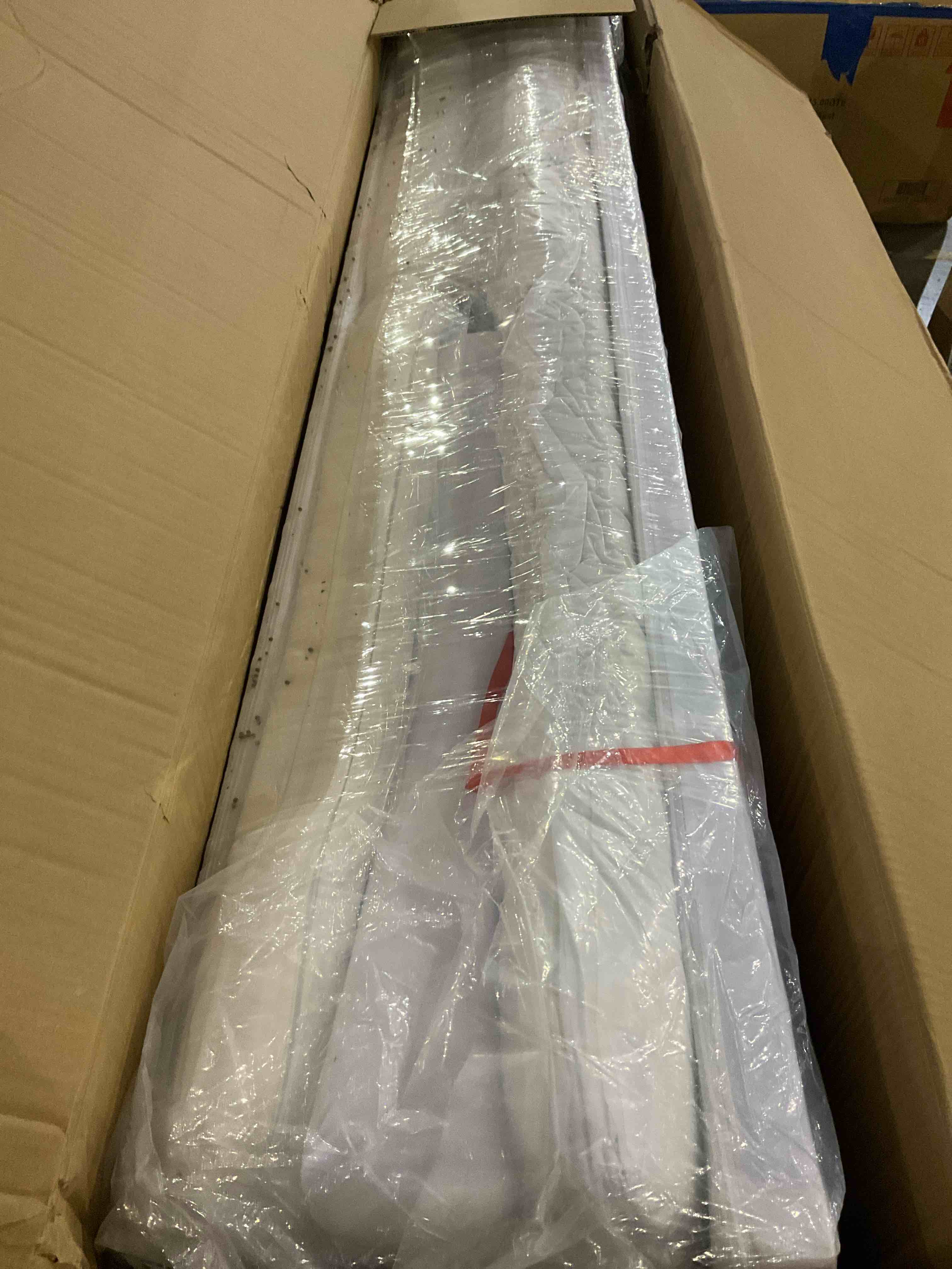 Patrice 80.7 slipcovered sofa white incomplete