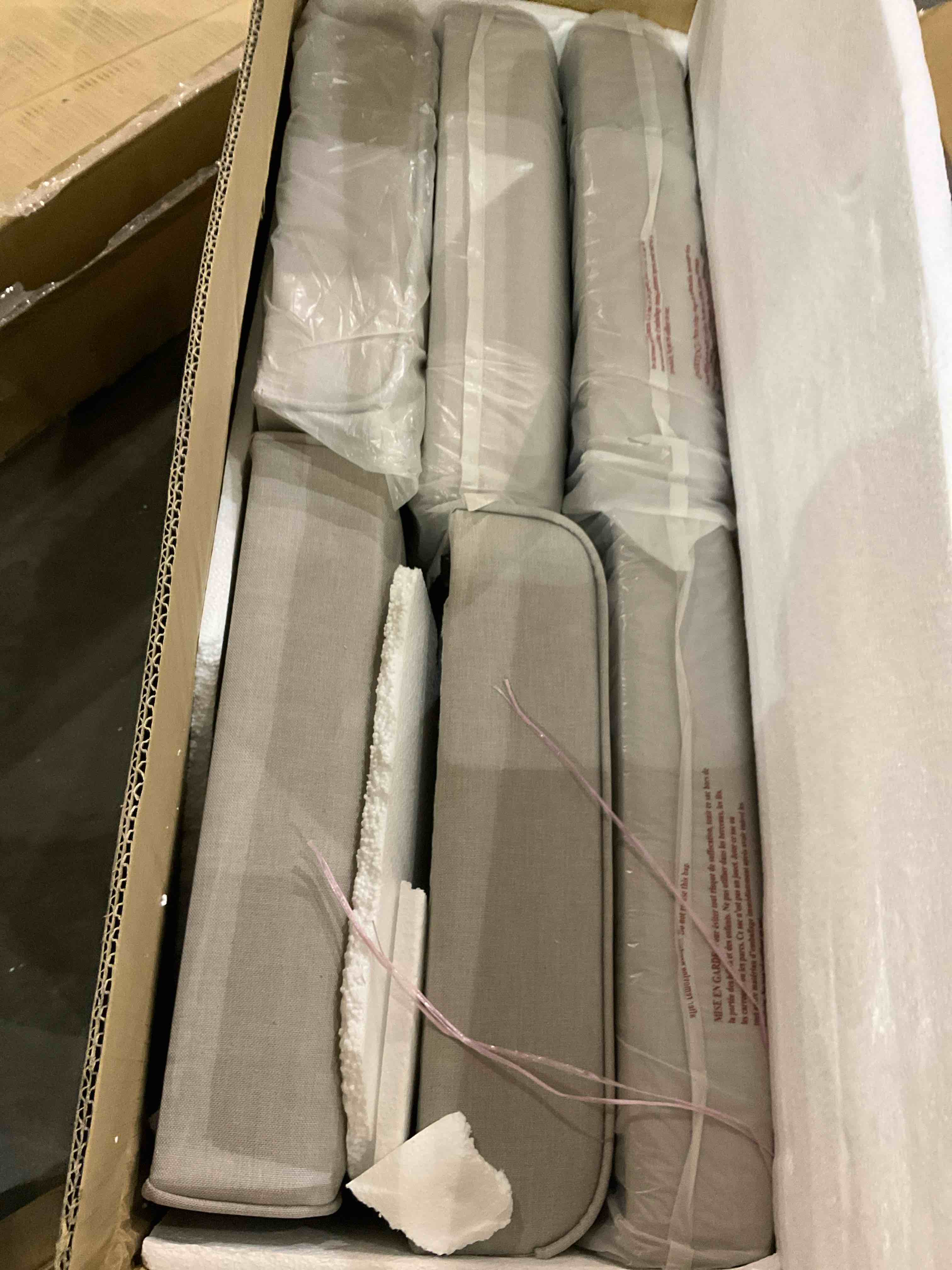 Alajuwon Dining Chair Box A 