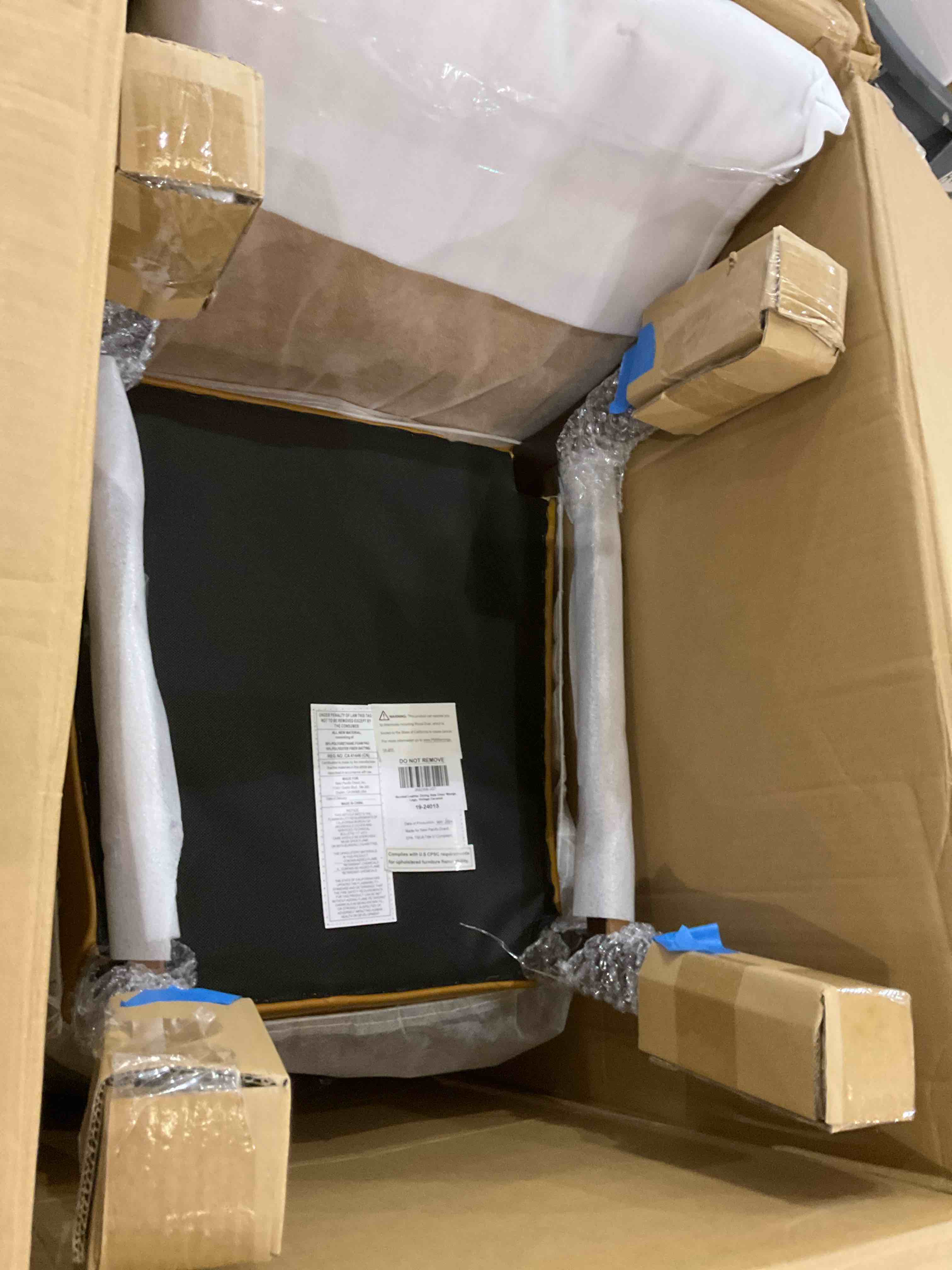 https://s3.amazonaws.com/lotting-images-prod/bidfta/TEA0271630_1736180974799.jpeg