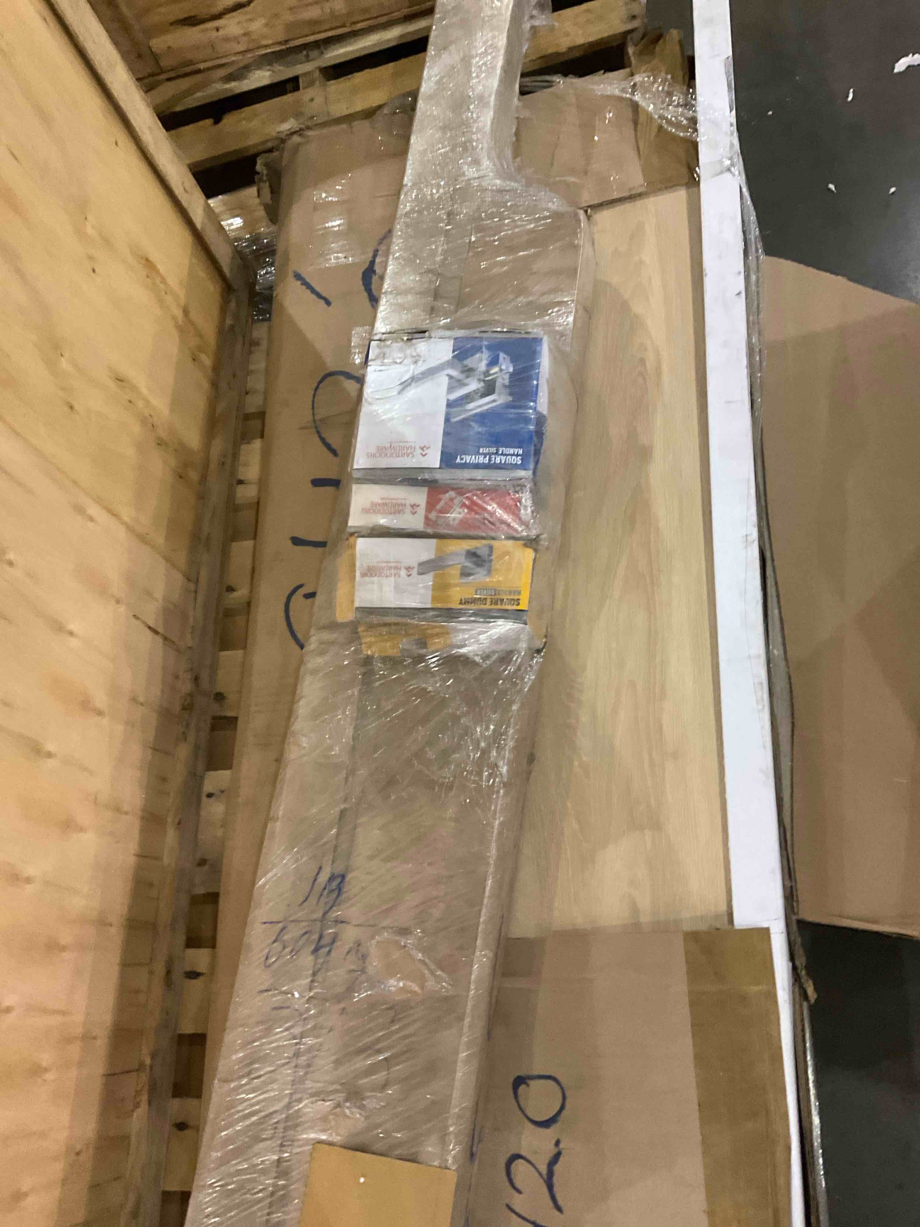 https://s3.amazonaws.com/lotting-images-prod/bidfta/TEA0272031_1736860965618.jpeg