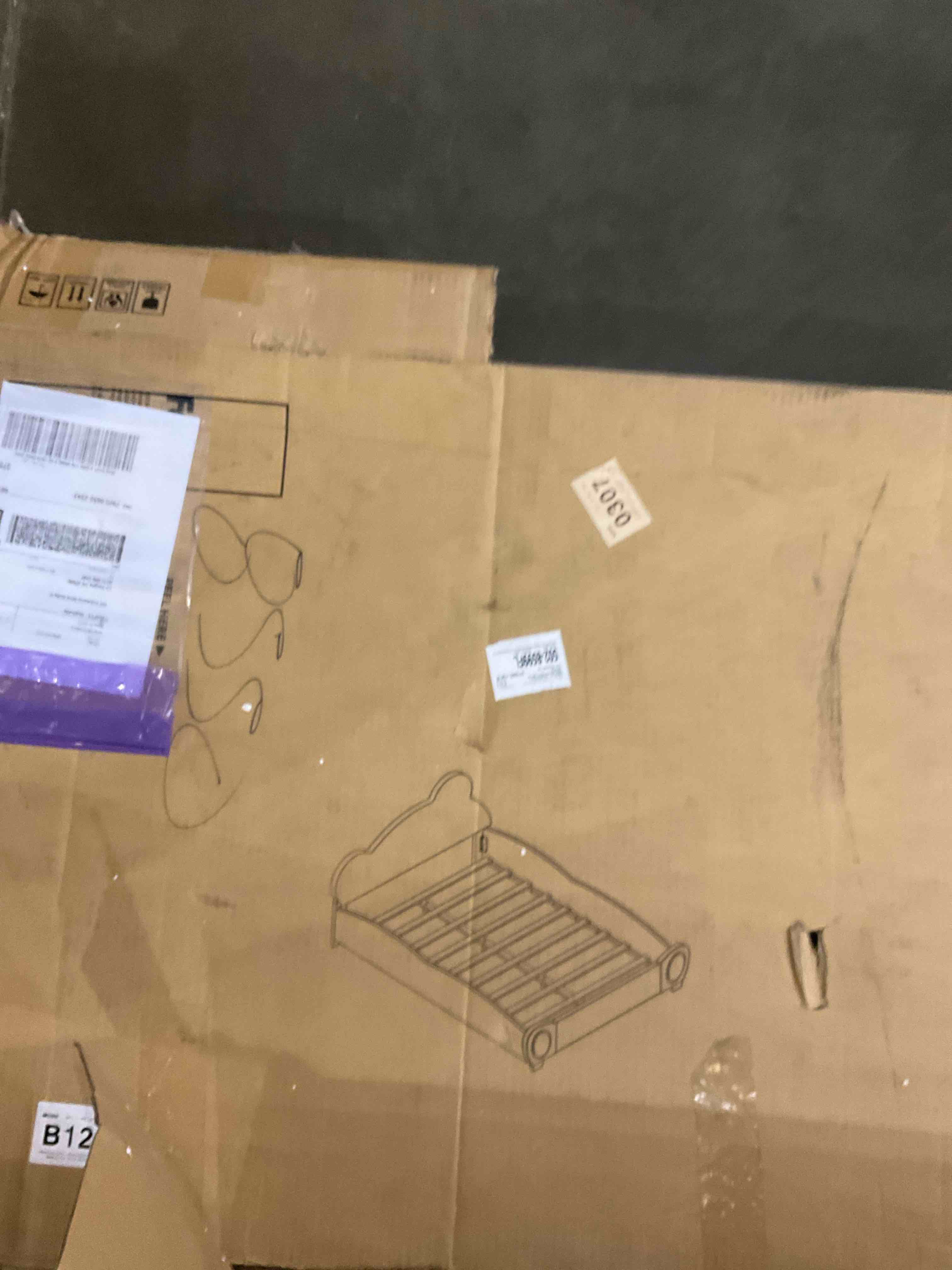 https://s3.amazonaws.com/lotting-images-prod/bidfta/TEA0272411_1736354053949.jpeg