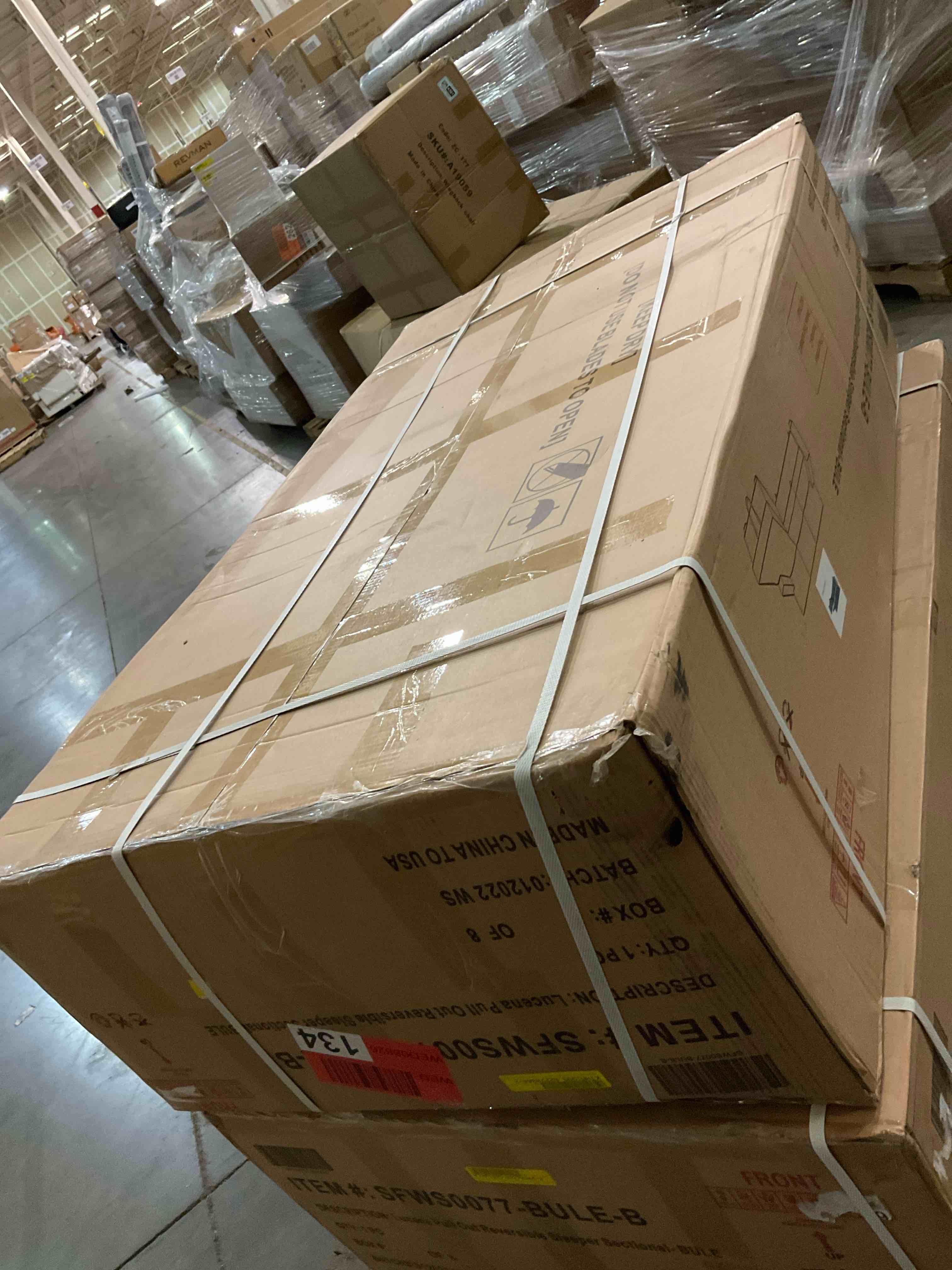 Yates 89" Wide Right Hand Facing Sleeper Sofa 
