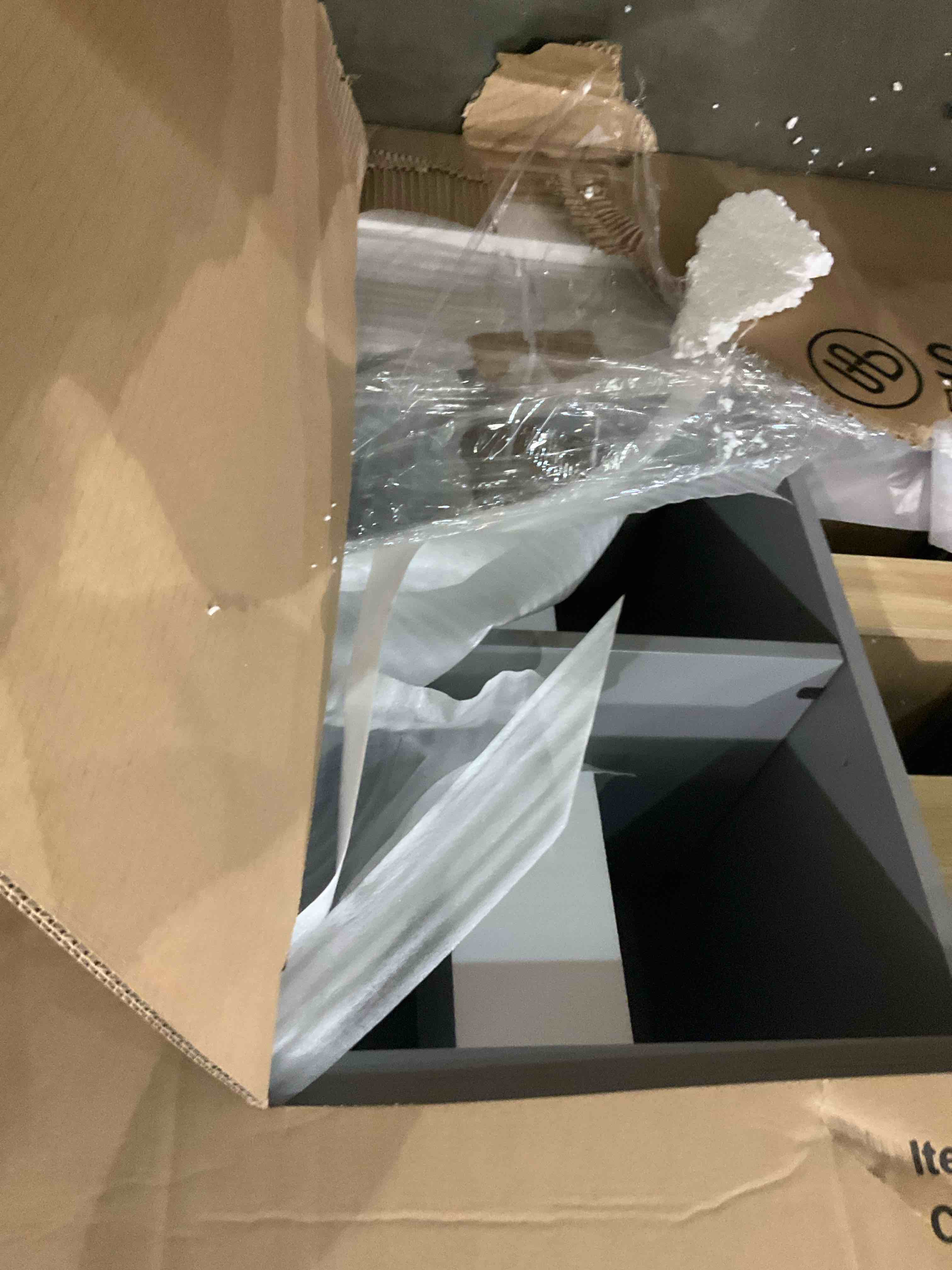 https://s3.amazonaws.com/lotting-images-prod/bidfta/TEA0275018_1734706174426.jpeg