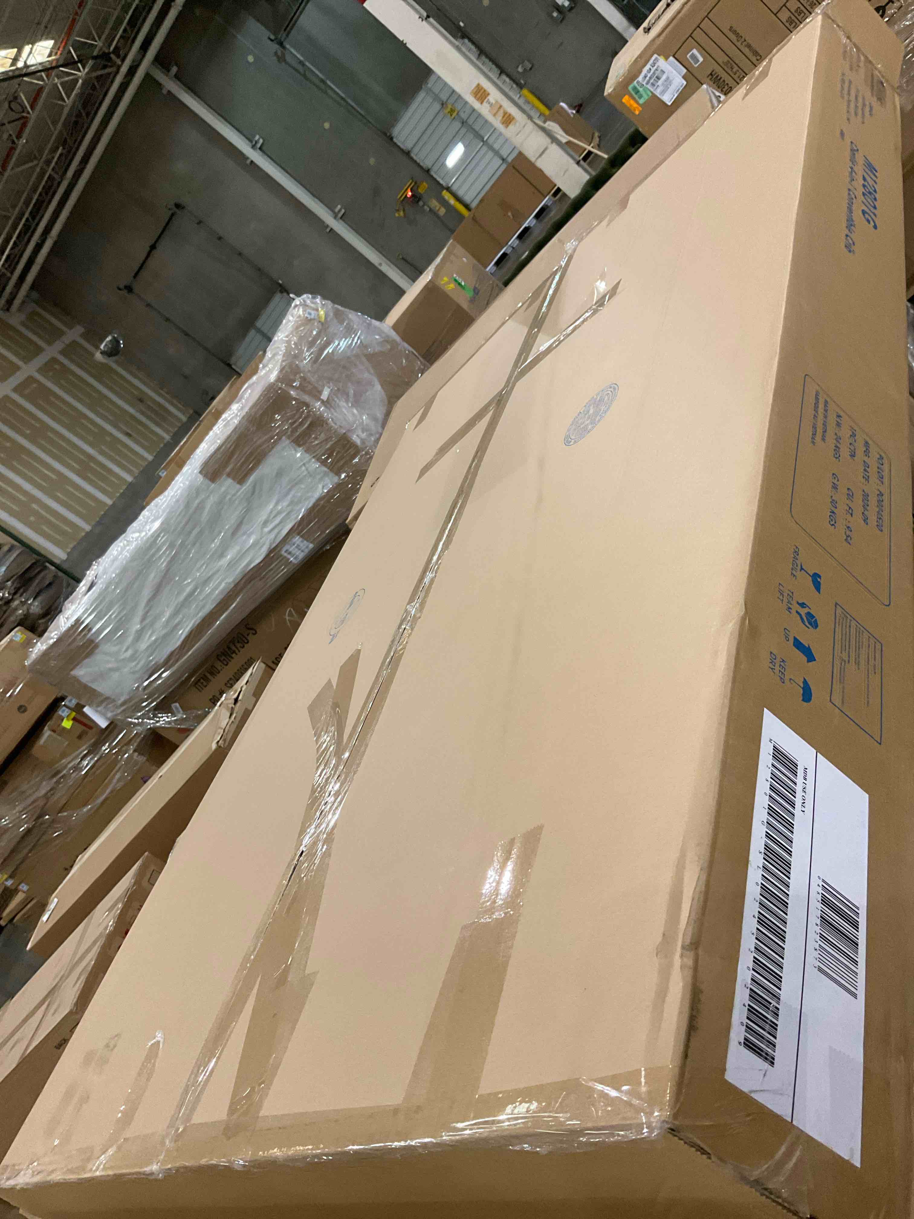 Charlie 4-in-1 Convertible Crib